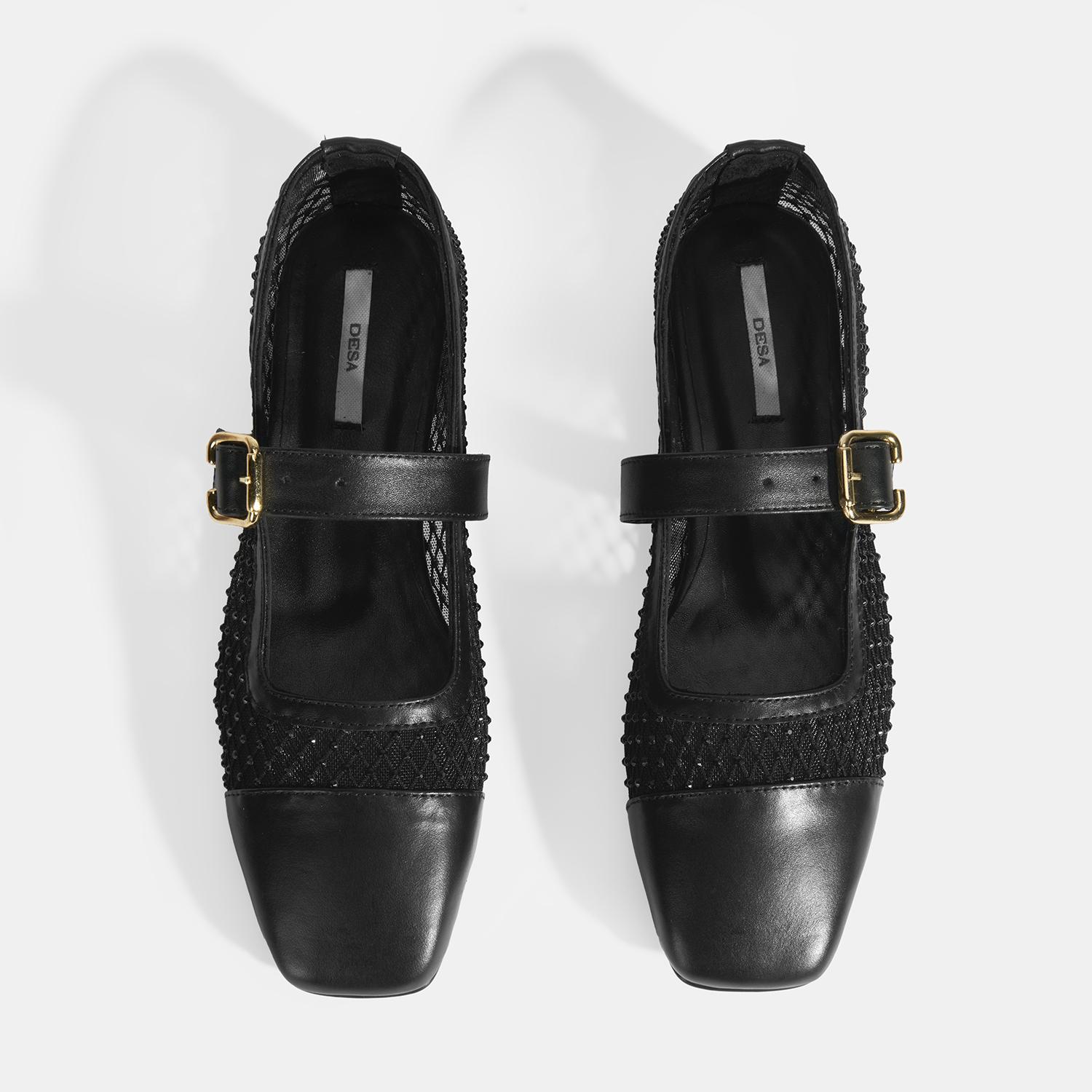 Kadın Siyah Toka Aksesuarlı File Babet