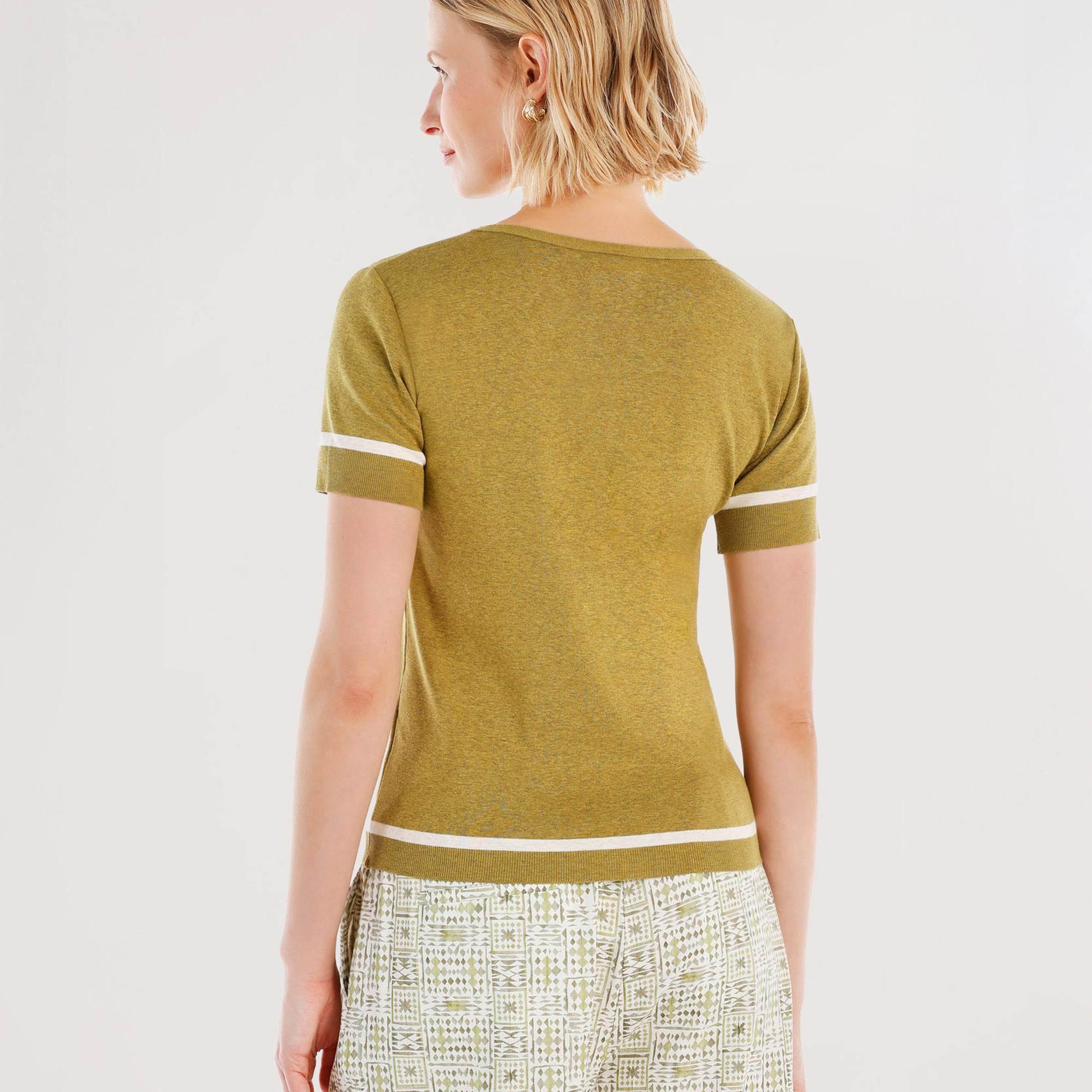 YARGICI Bisiklet Yakalı Kısa Kollu Triko