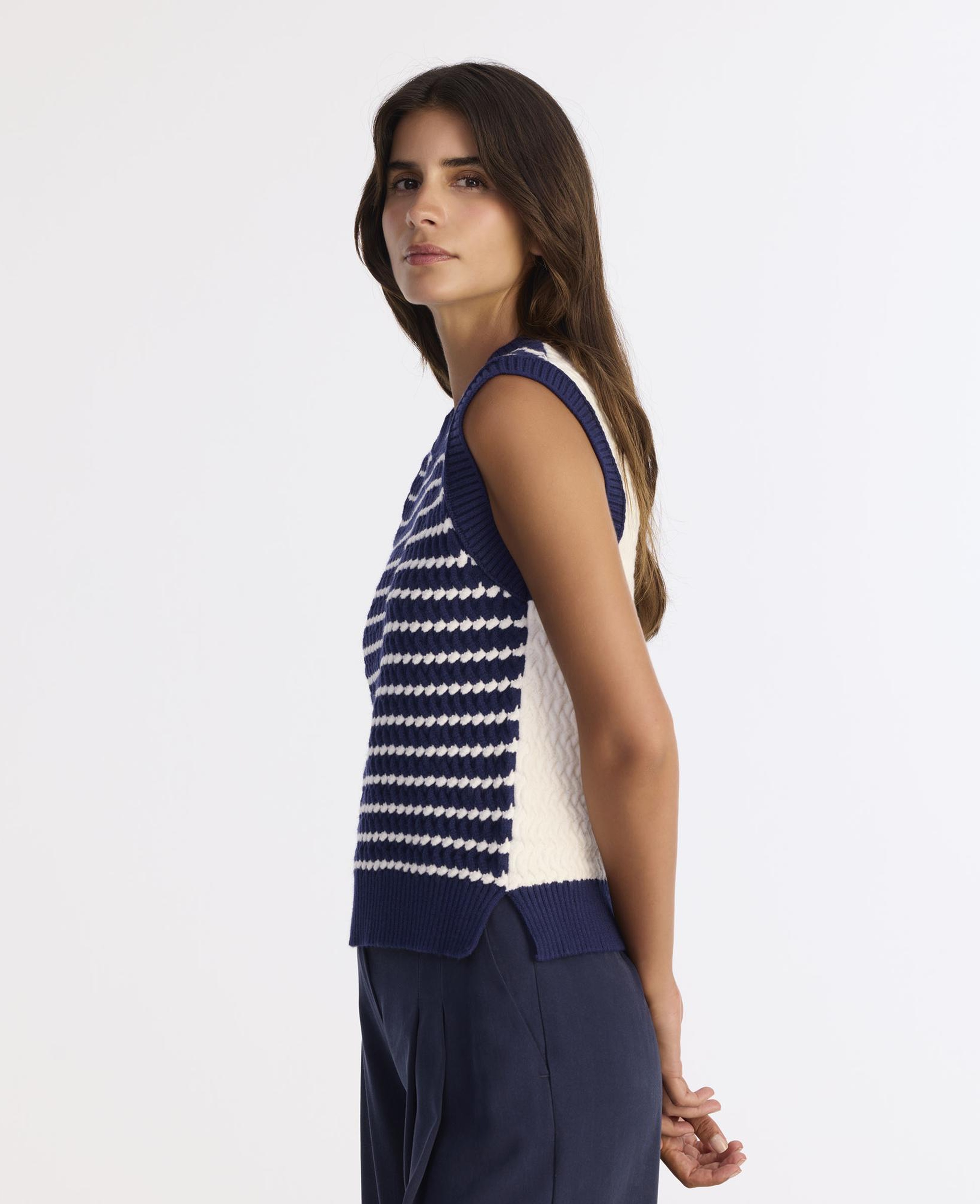 YARGICI Regular Bisiklet Yaka Kolsuz Kazak