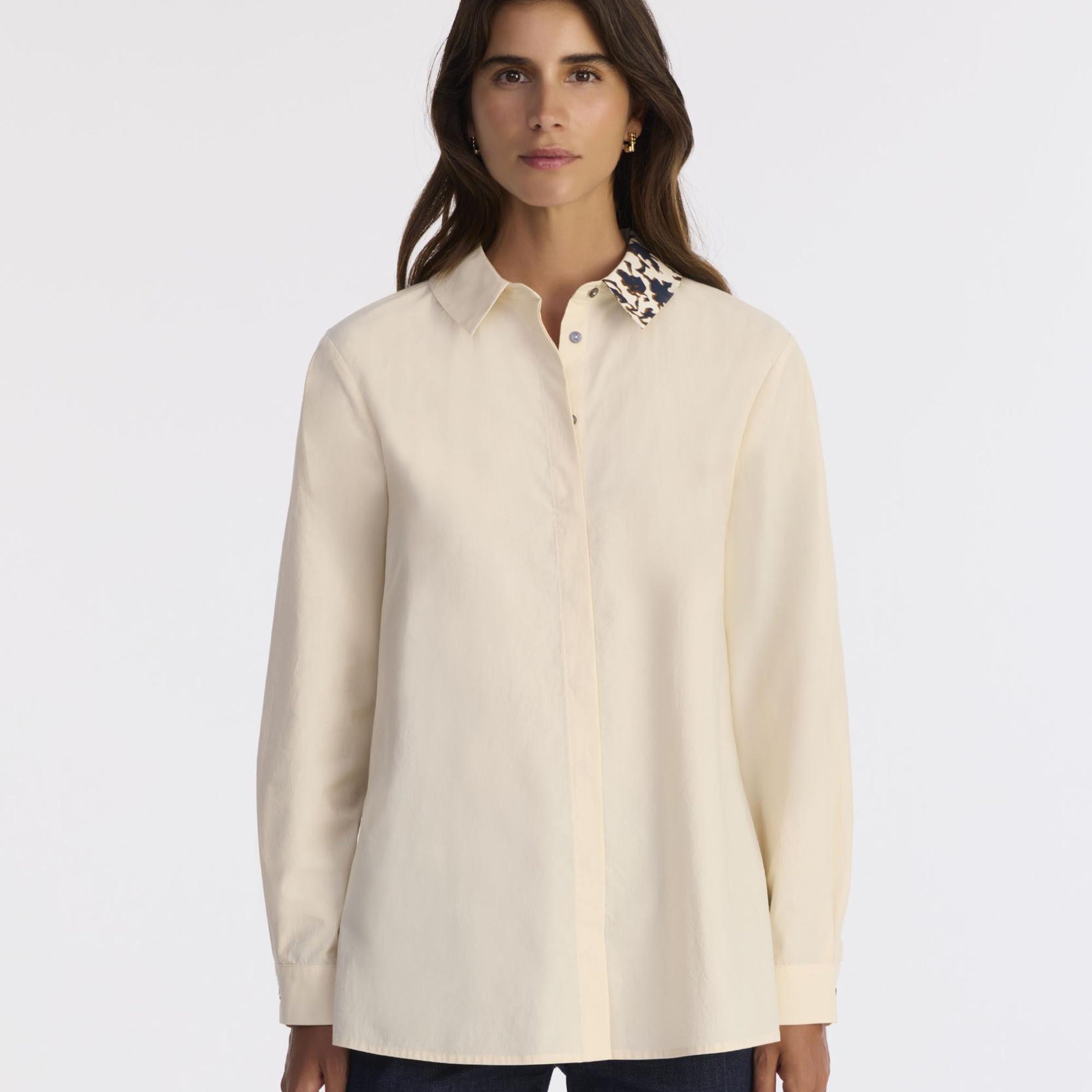 YARGICI Geniş Gömlek Yaka Uzun Kol Gömlek