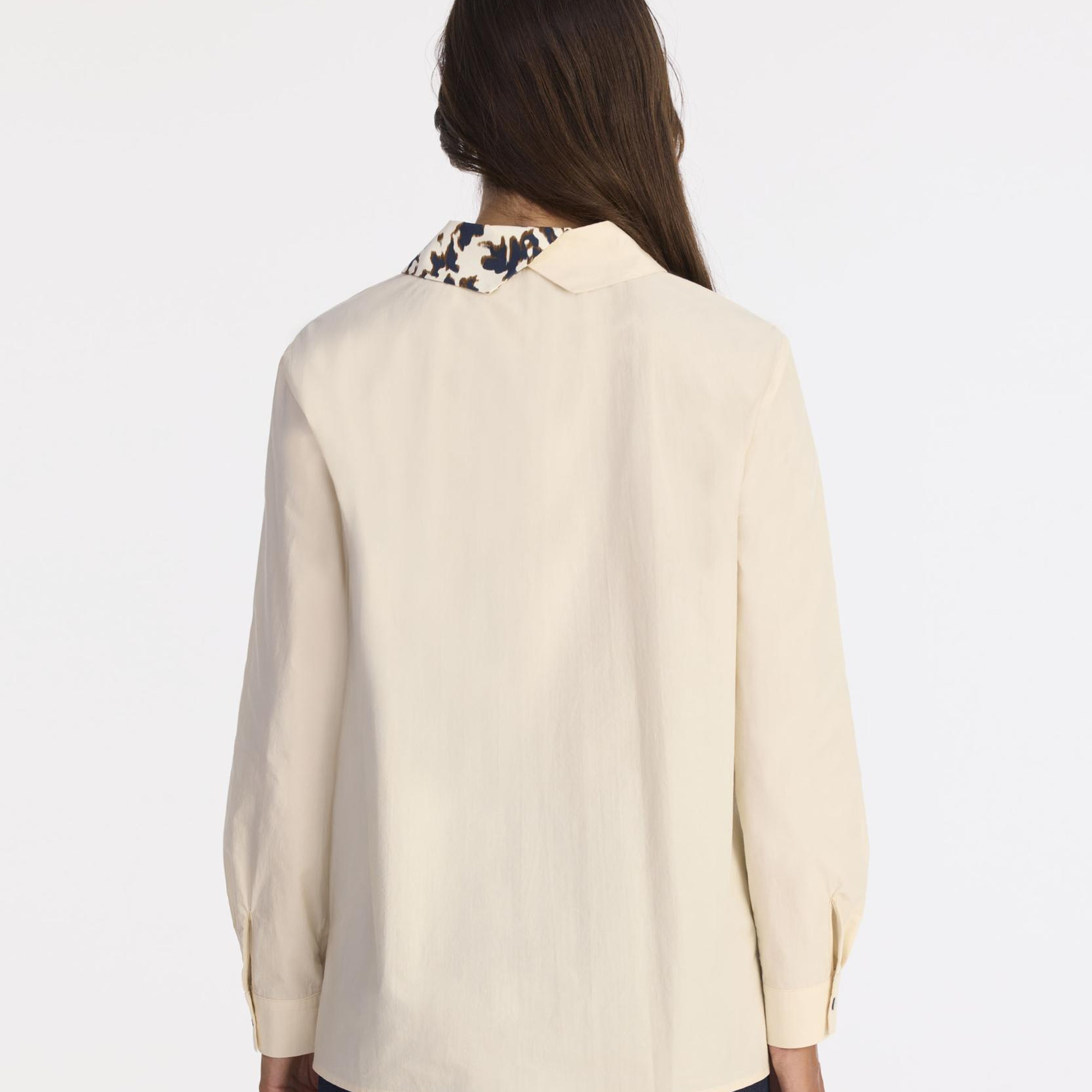 YARGICI Geniş Gömlek Yaka Uzun Kol Gömlek