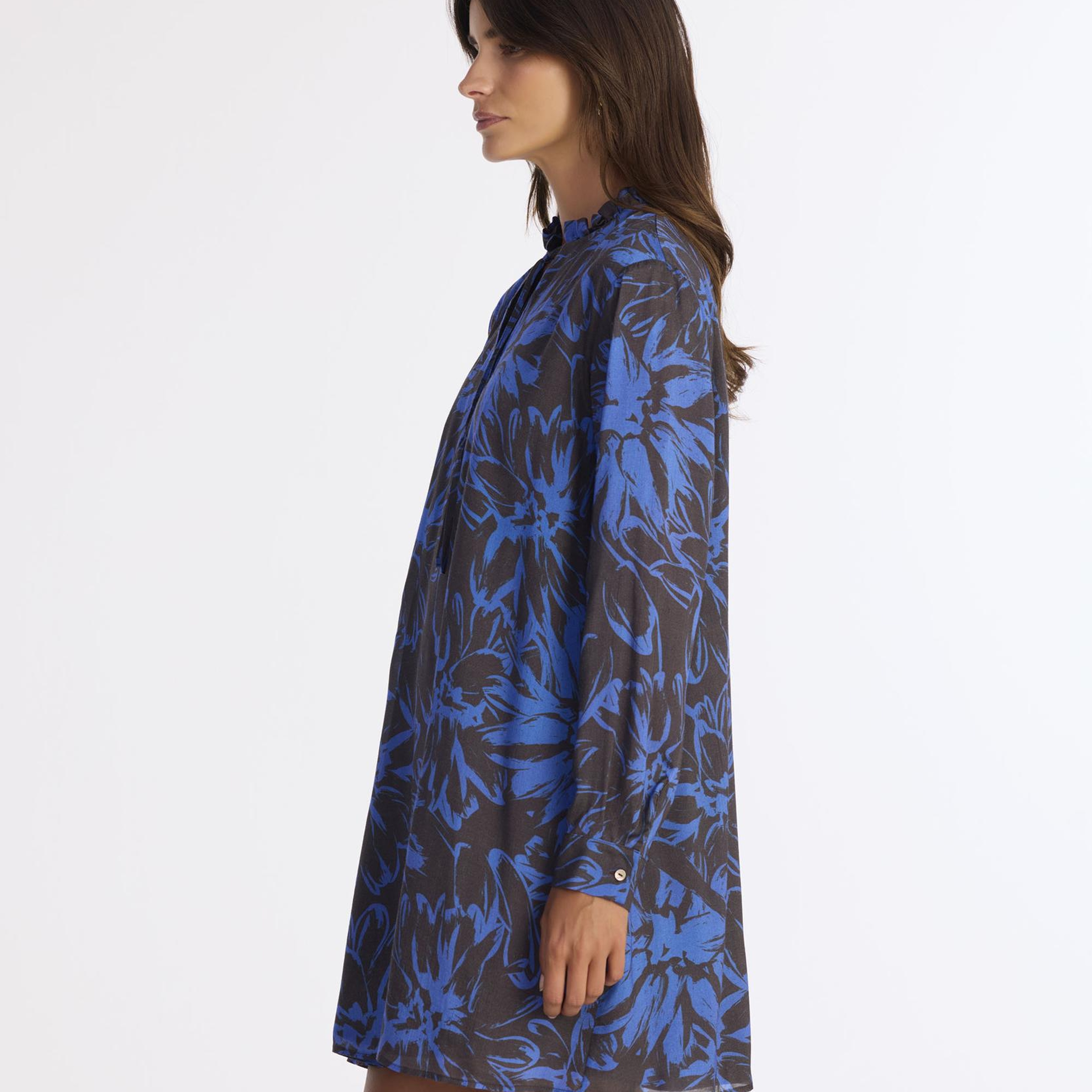 YARGICI Bol Boyundan Bağlamalı Uzun Kol Elbise