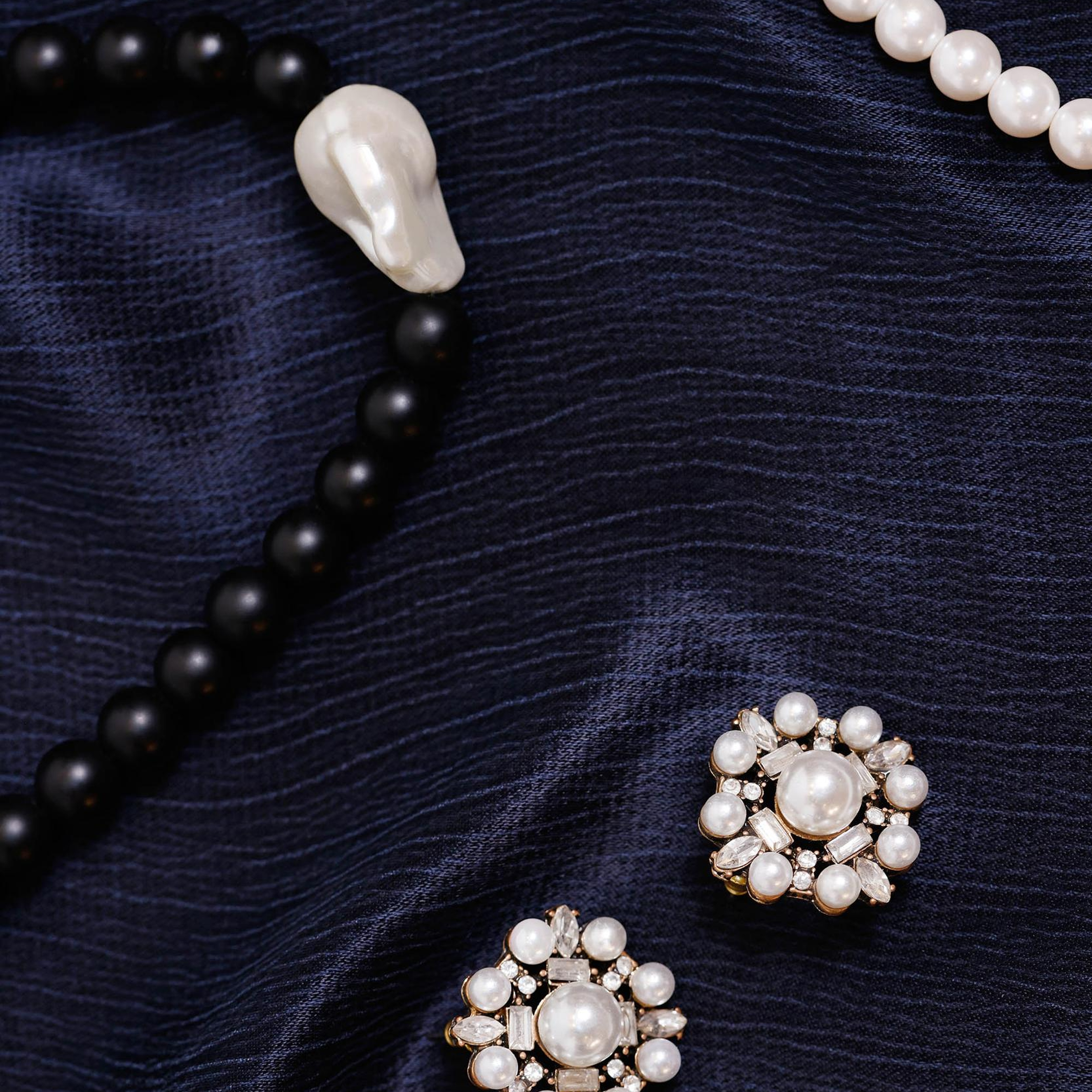 YARGICI İnci Detaylı Gold Küpe