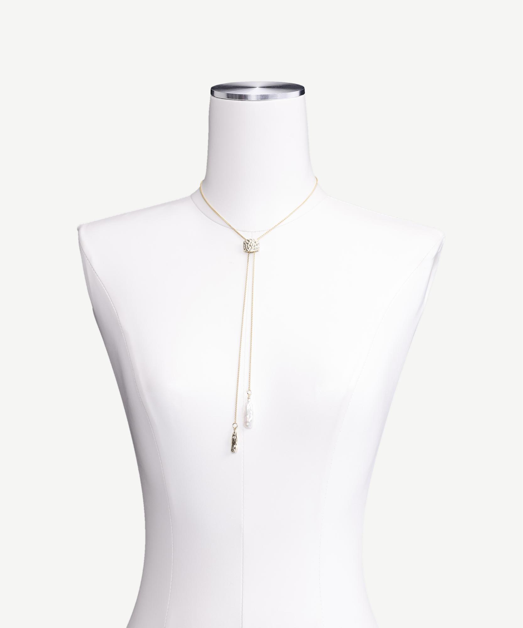 YARGICI İnci Detaylı Uzun Kolye