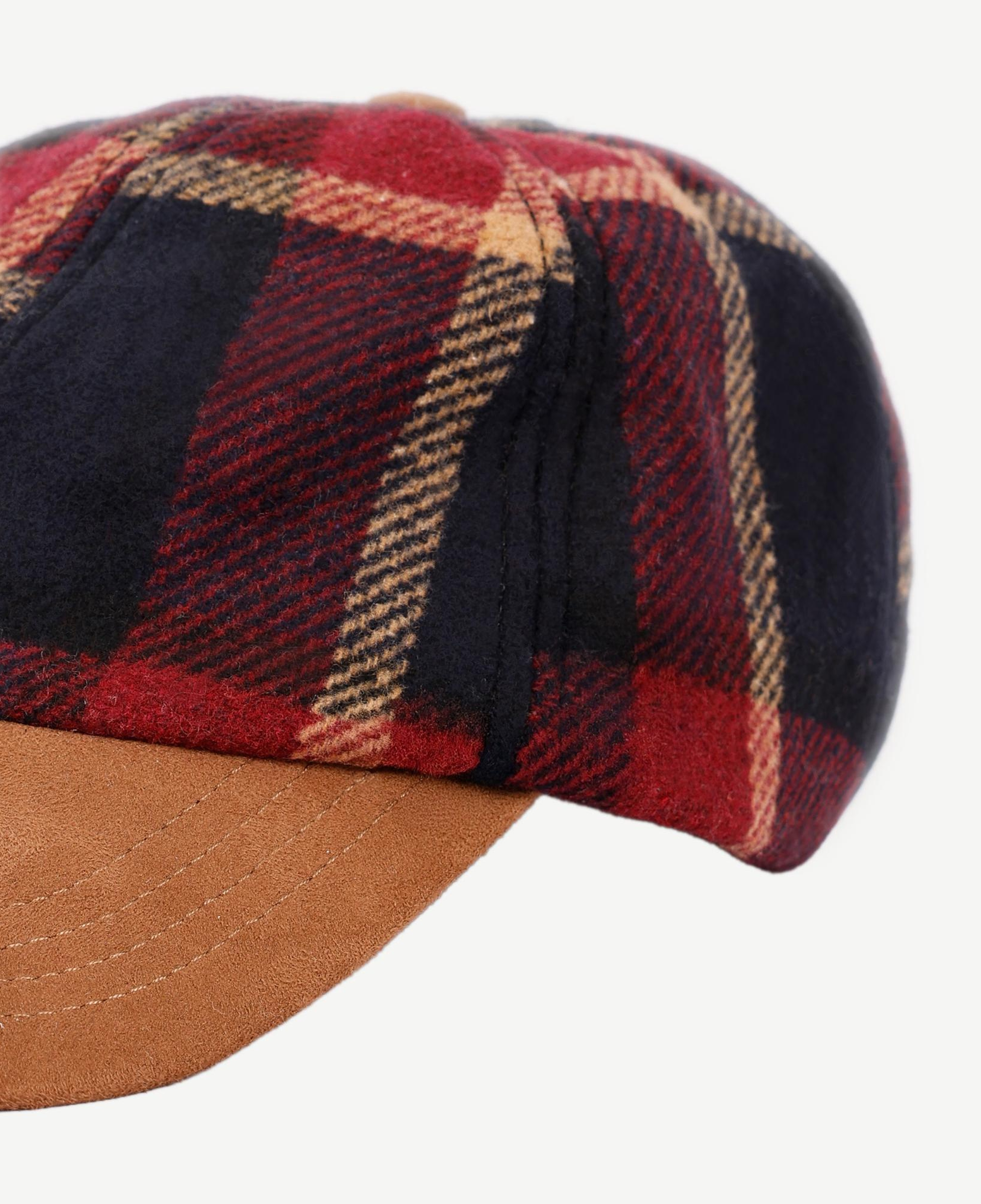 YARGICI Ekose Süet Detaylı Şapka