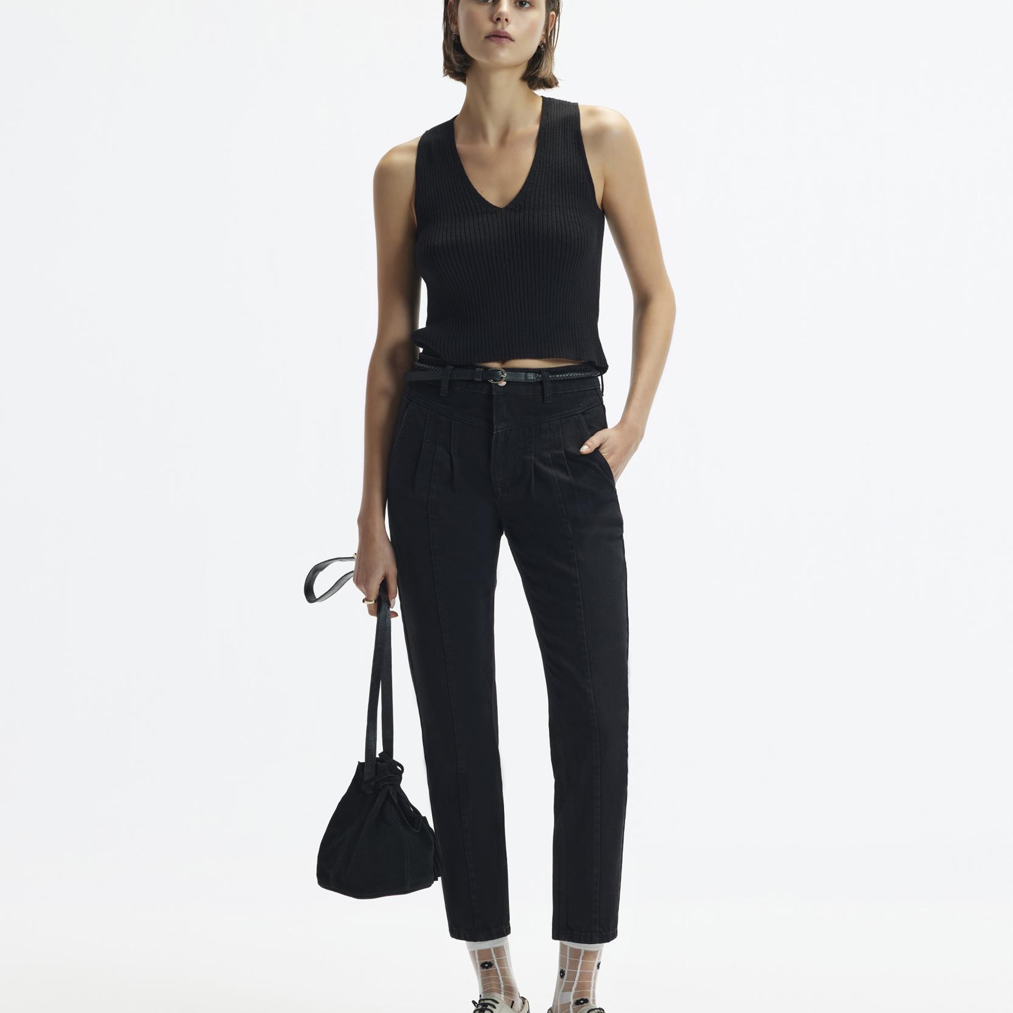 YARGICI Kolsuz V Yakalı Triko