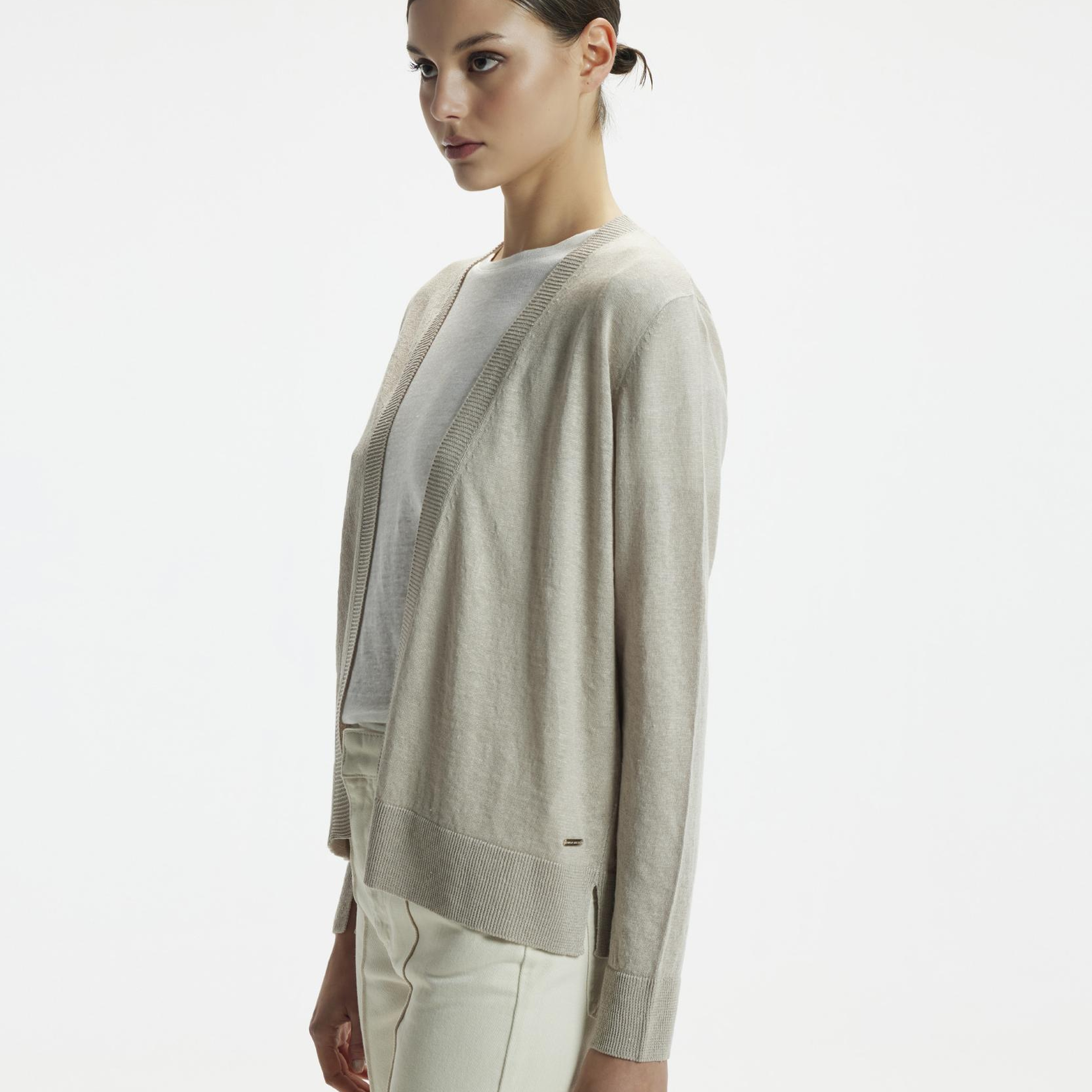 YARGICI V Yaka Önü Açık Hırka