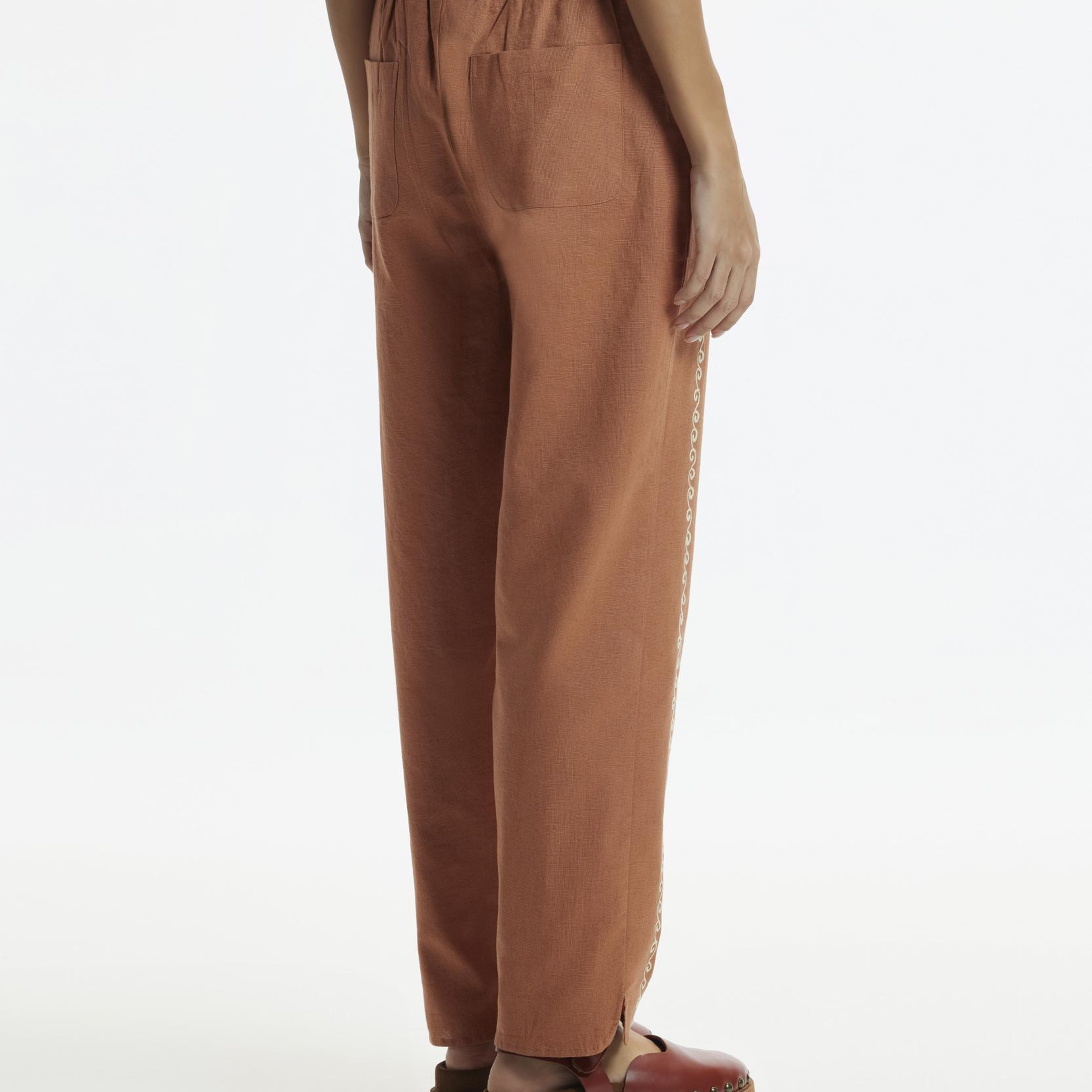 YARGICI Beli Lastikli  Nakış Detaylı Pantolon