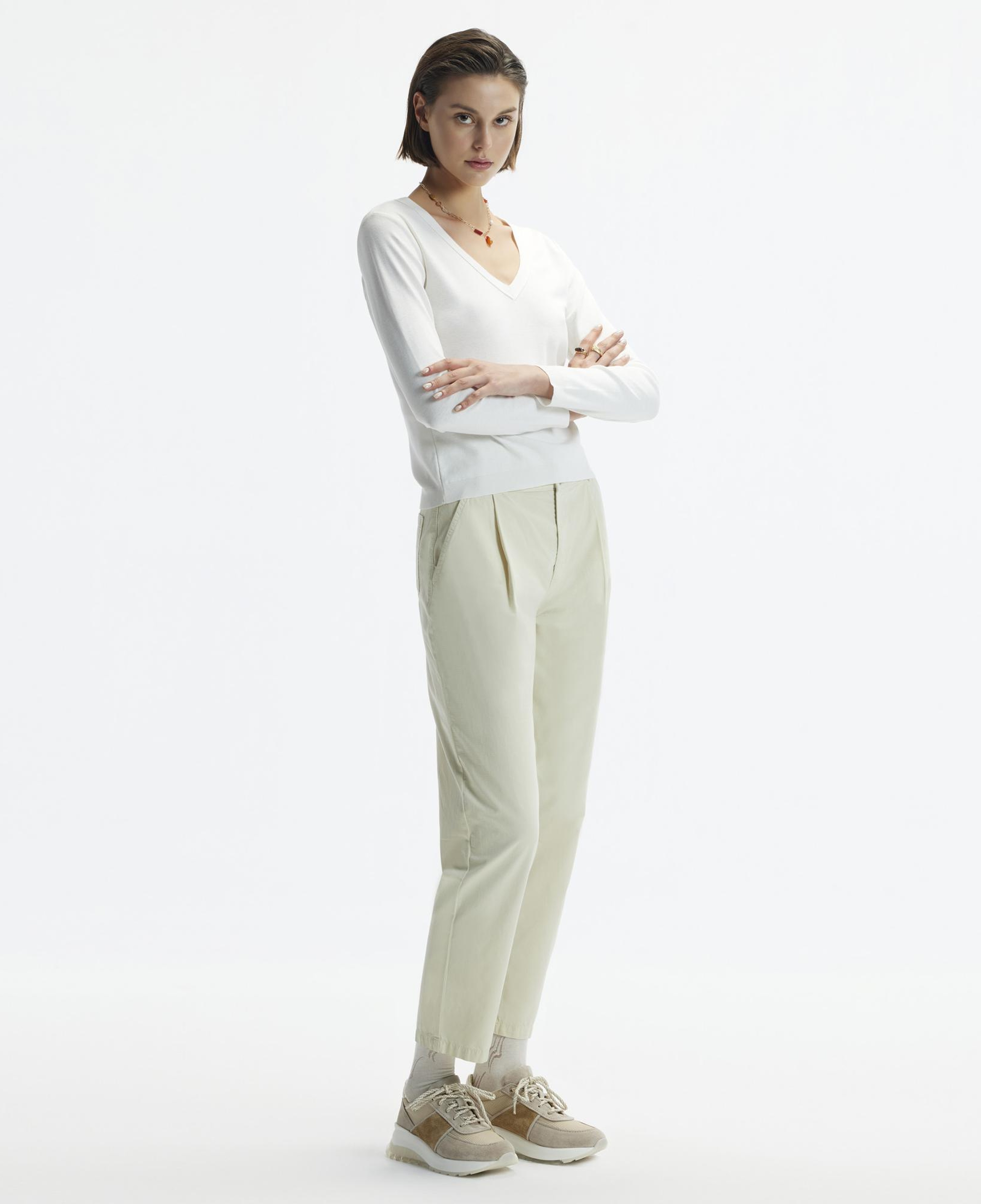 YARGICI Düz Kesim Kalın Kemerli Pensli Pantolon