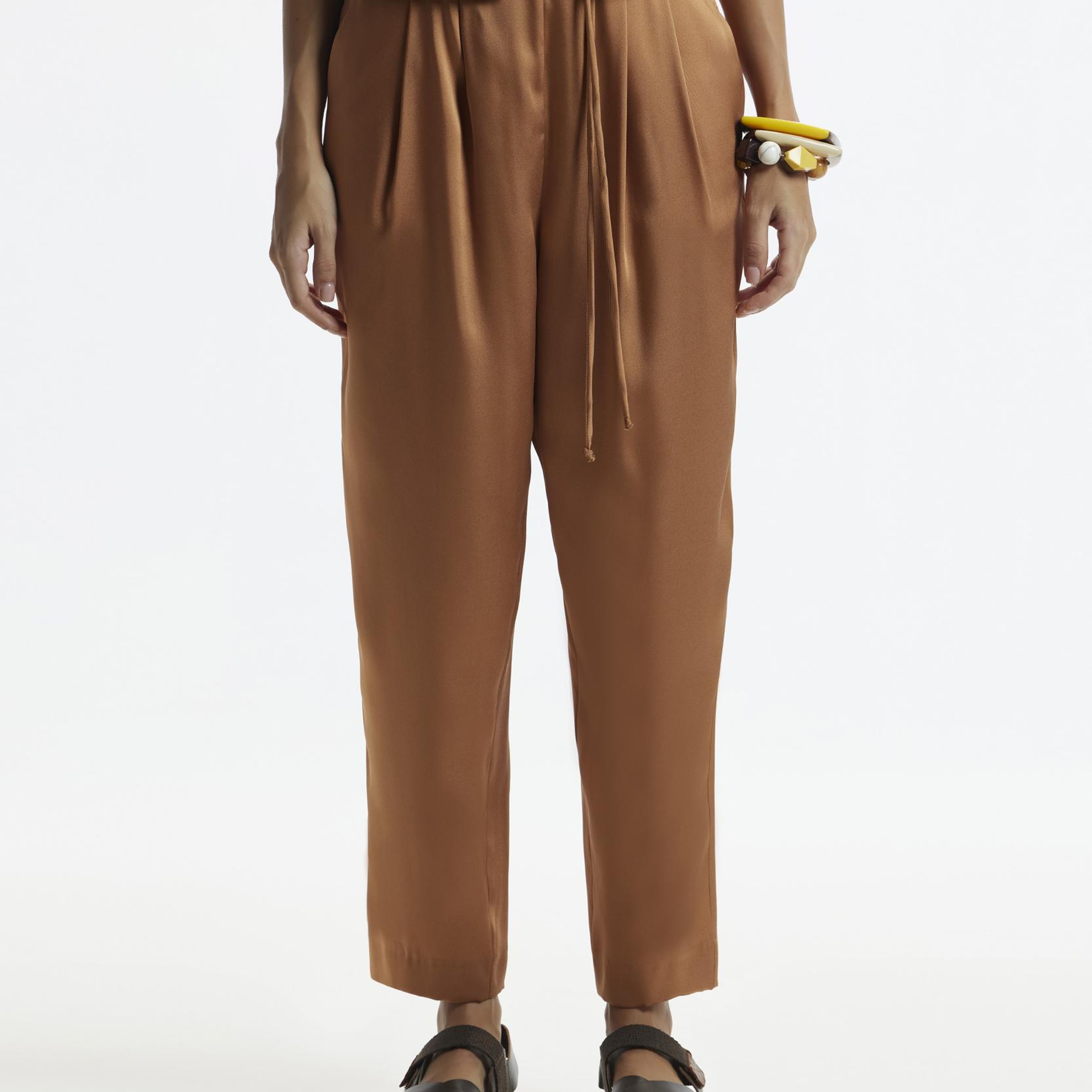 YARGICI Bol Kesim Cepli Bağlama Detaylı Pantolon