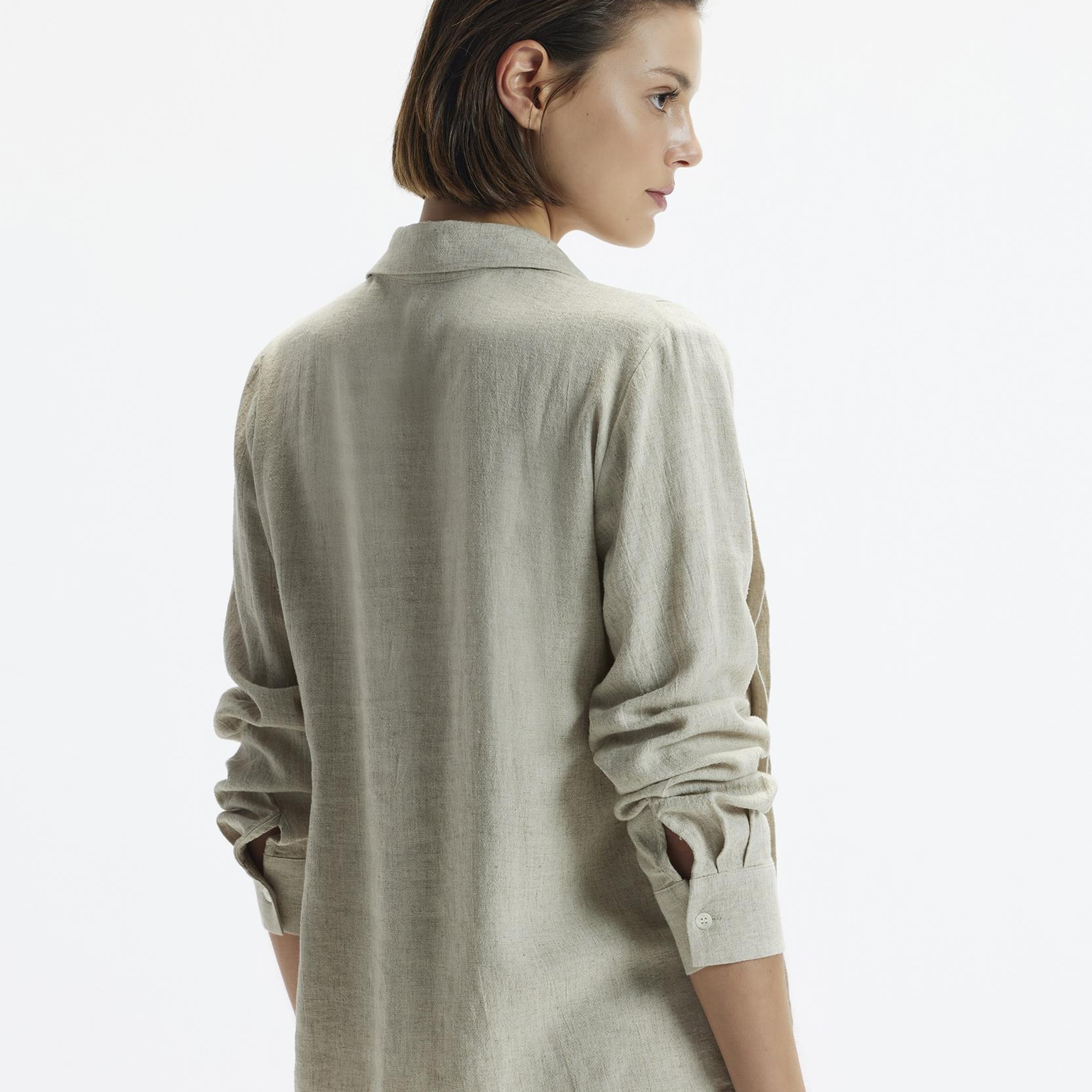 YARGICI Geniş Yaka Uzun Kollu Gömlek