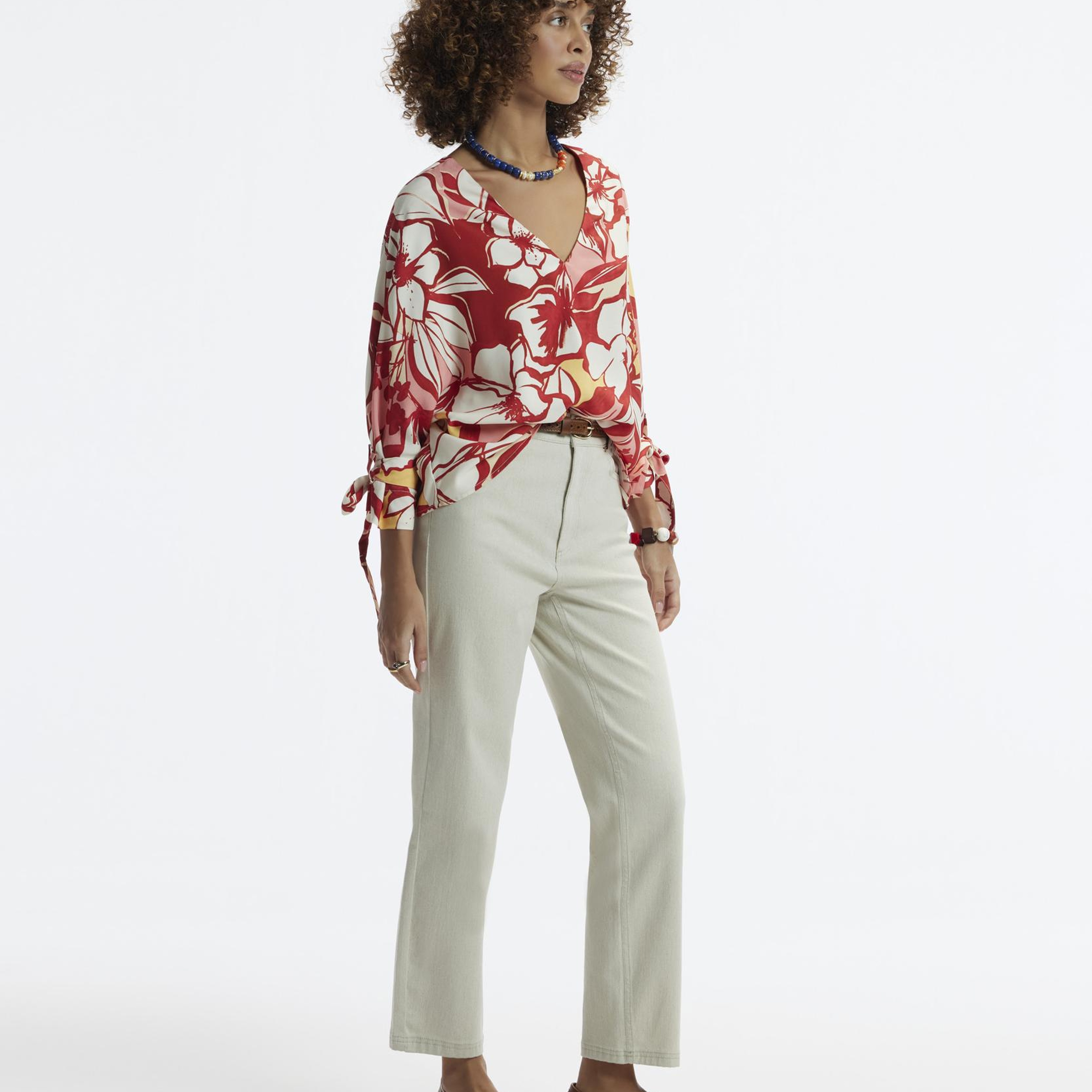 YARGICI V Yakalı Manşeti Bağlamalı Bluz