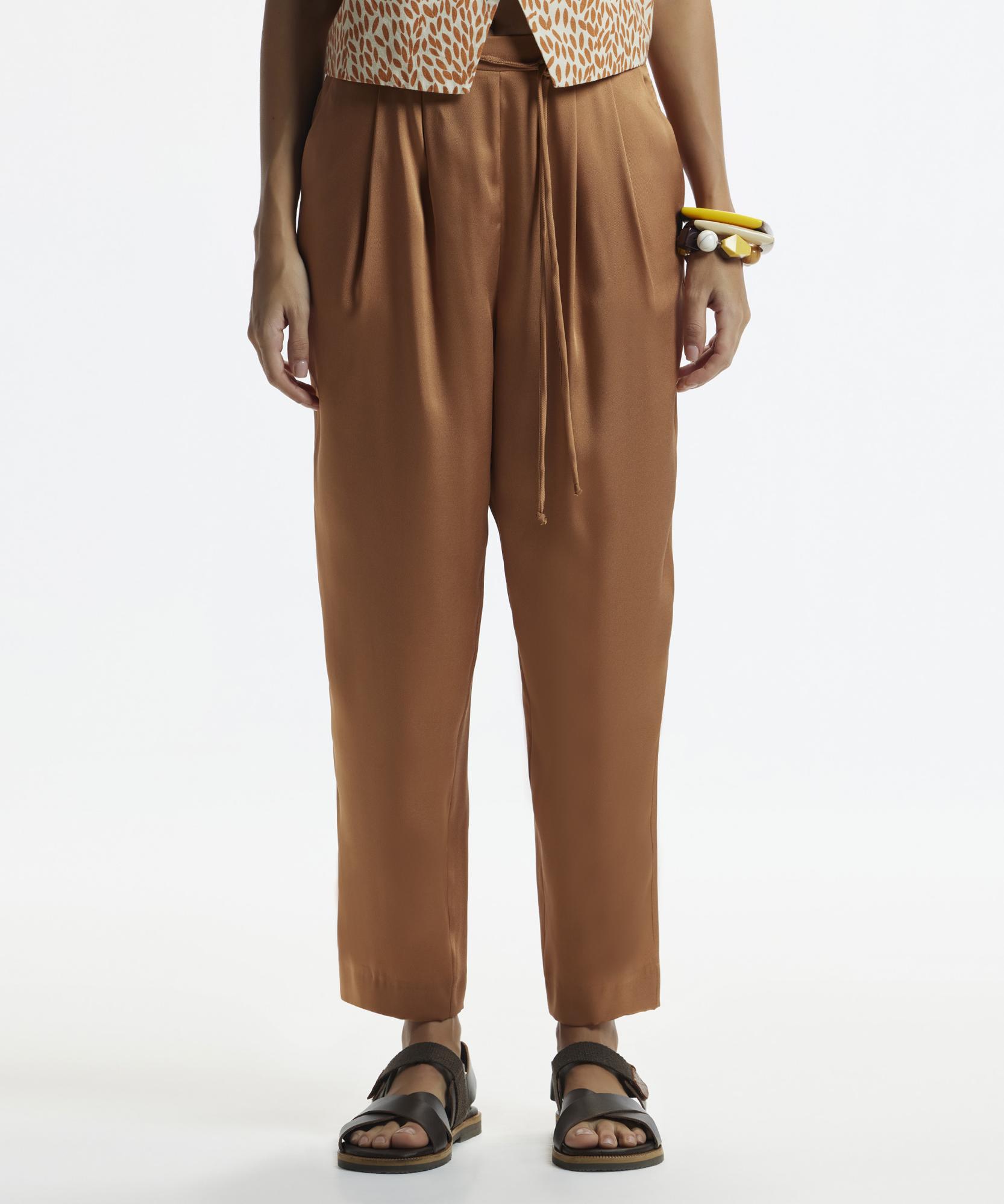 YARGICI Bol Kesim Cepli Bağlama Detaylı Pantolon