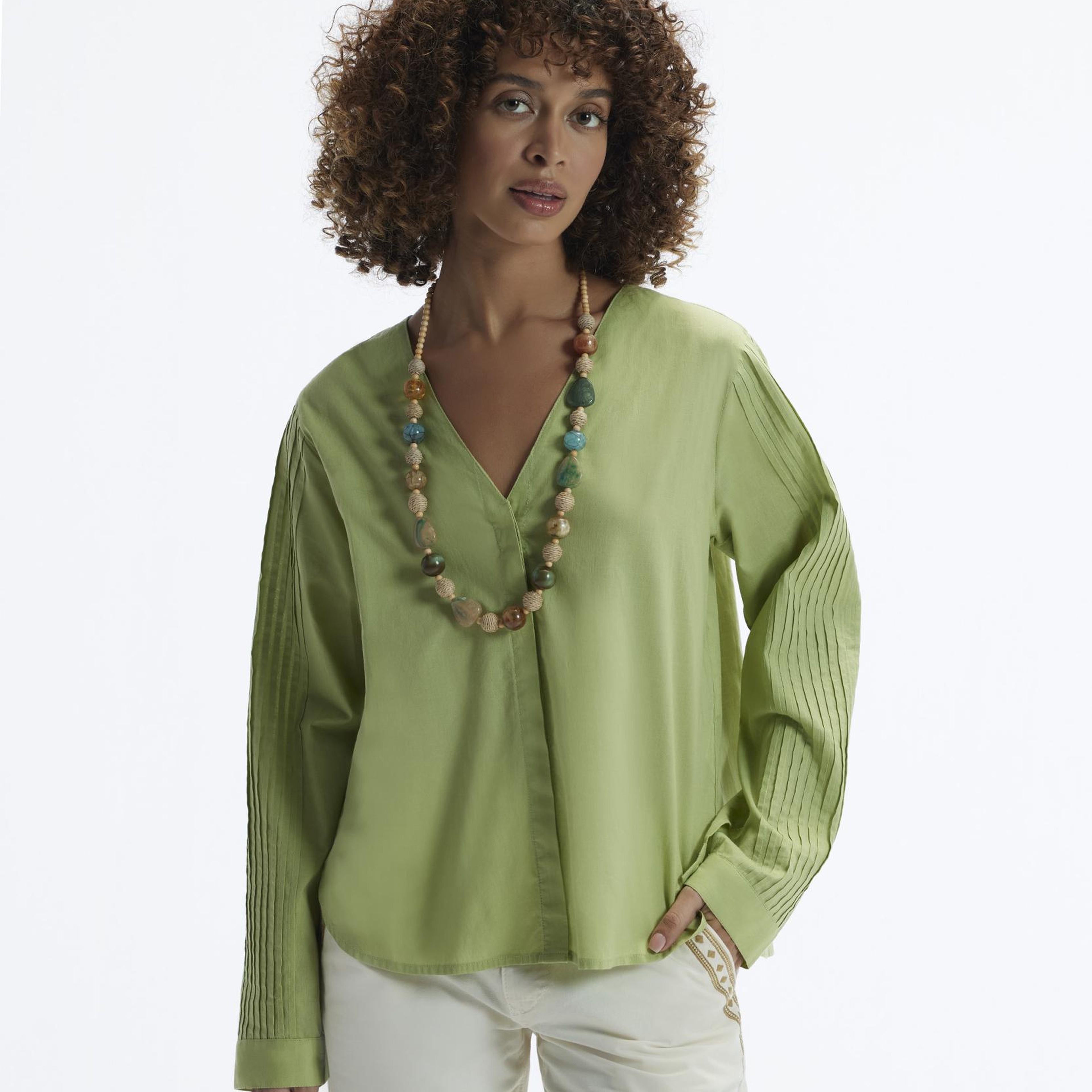 YARGICI Manşeti Bağlamalı V Yaka Uzun Kollu Gömlek