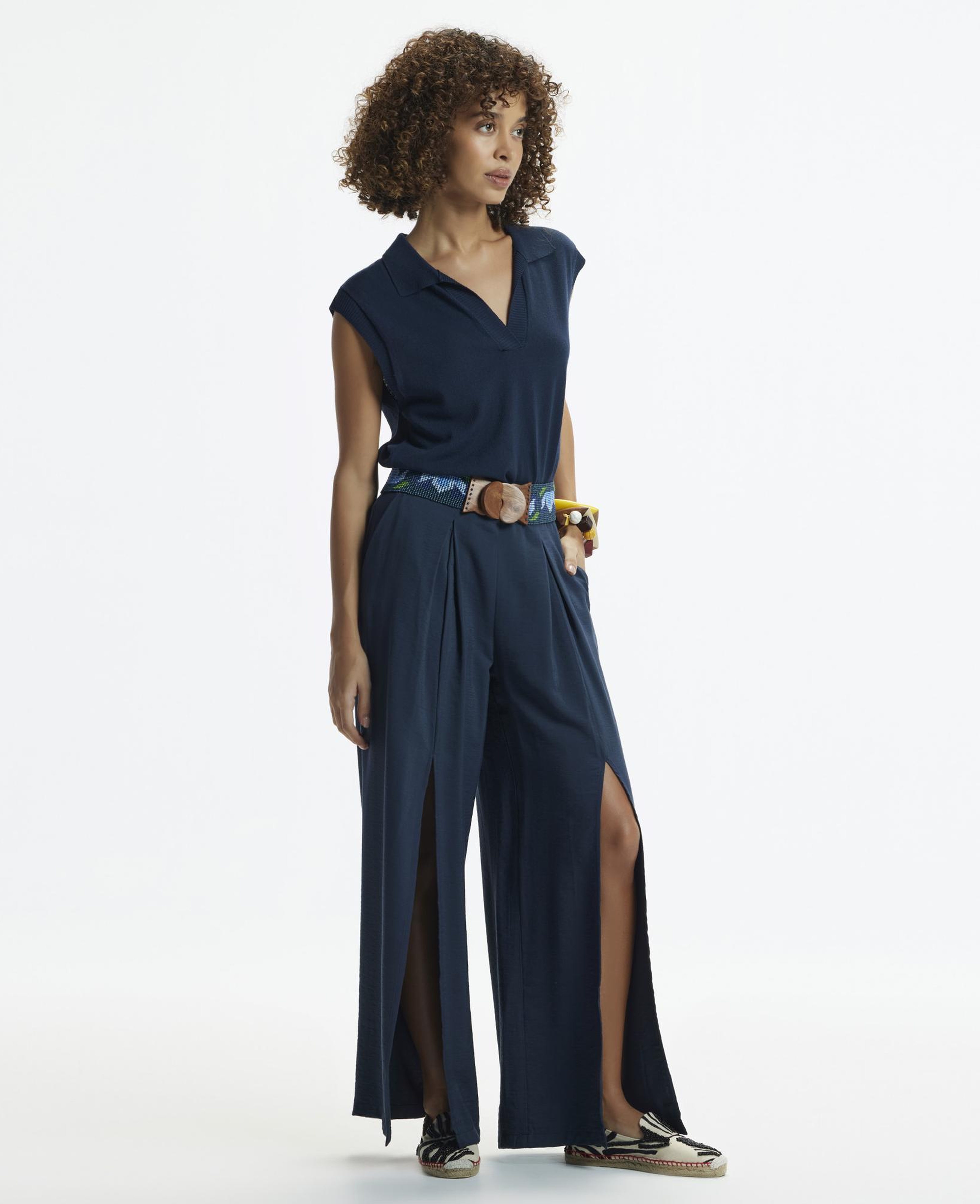 YARGICI Önü Yırtmaçlı Bol Kesim Pantolon