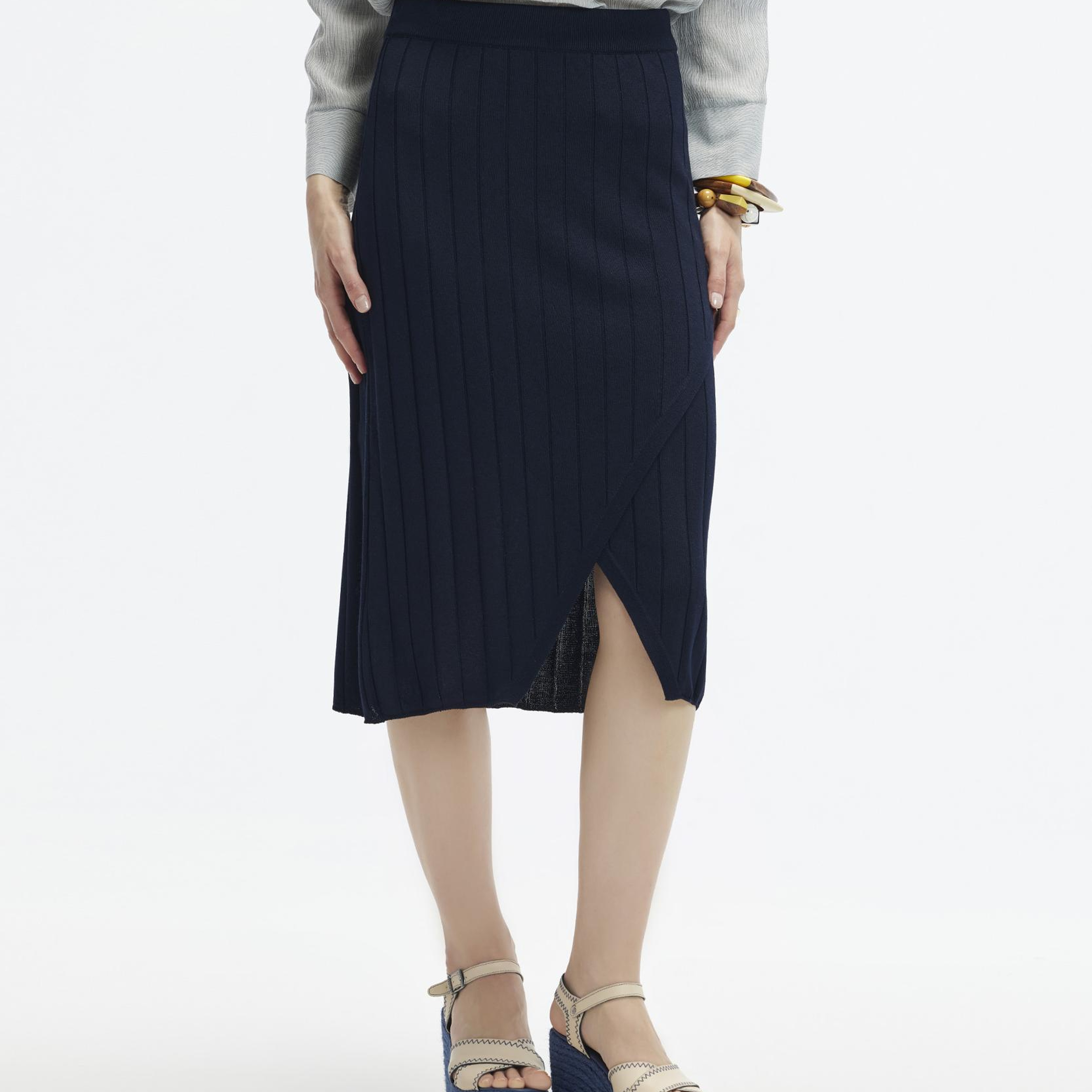 YARGICI Yırtmaçlı Dizaltı Triko Etek