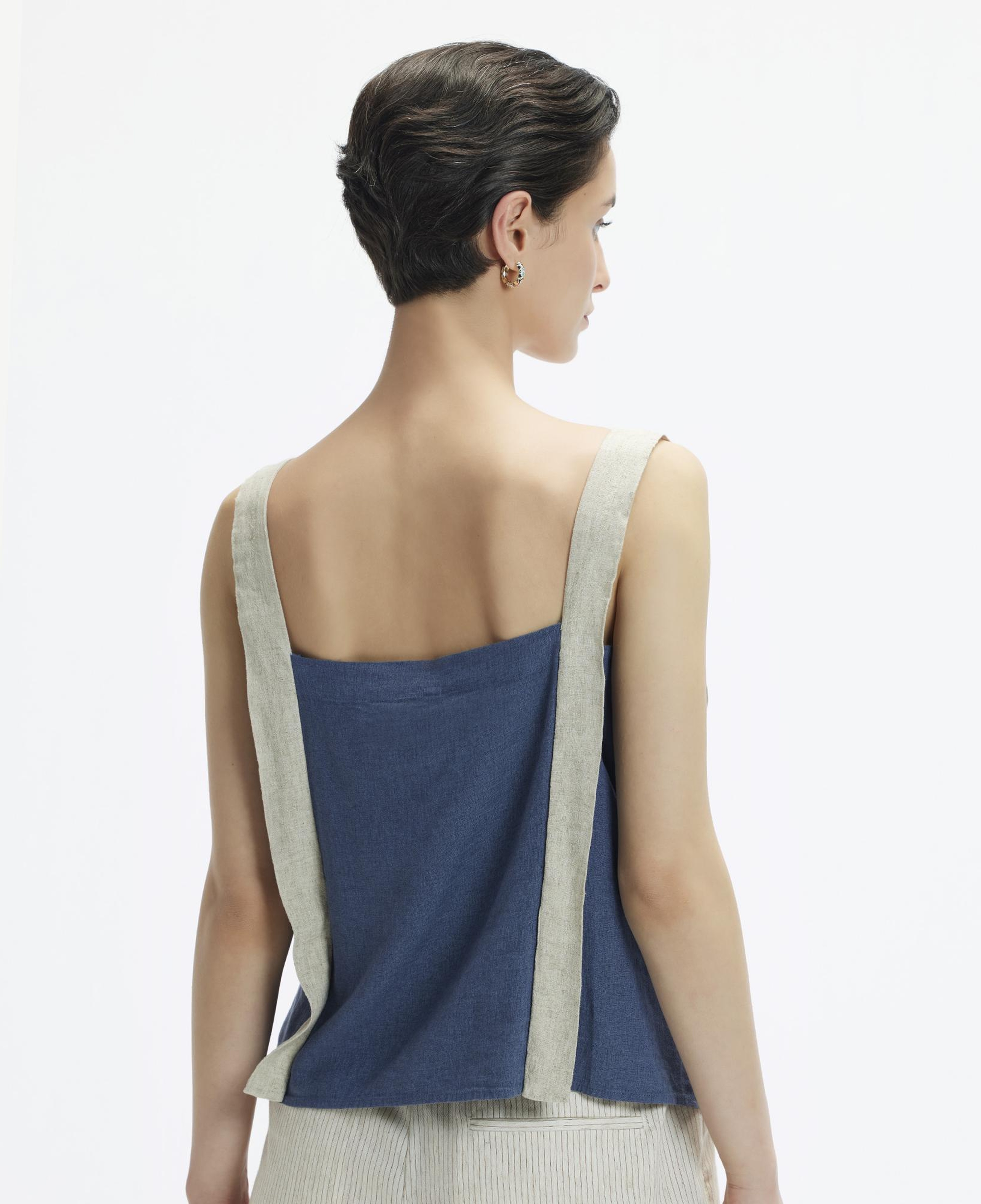 YARGICI Kontrast Askılı Kare Yaka Bluz