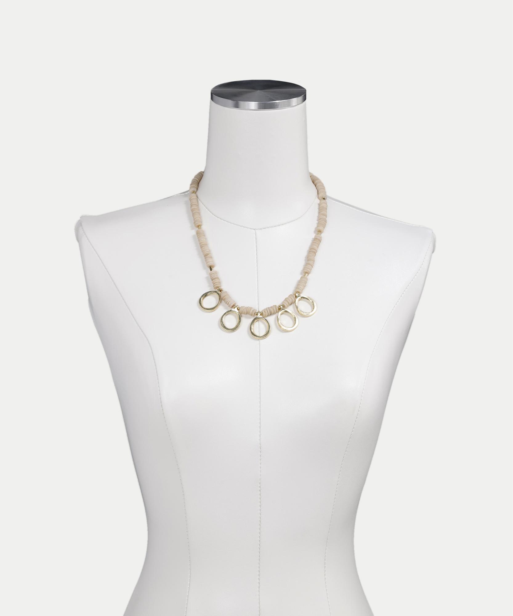 YARGICI Halka Detaylı Kabuk Kolye