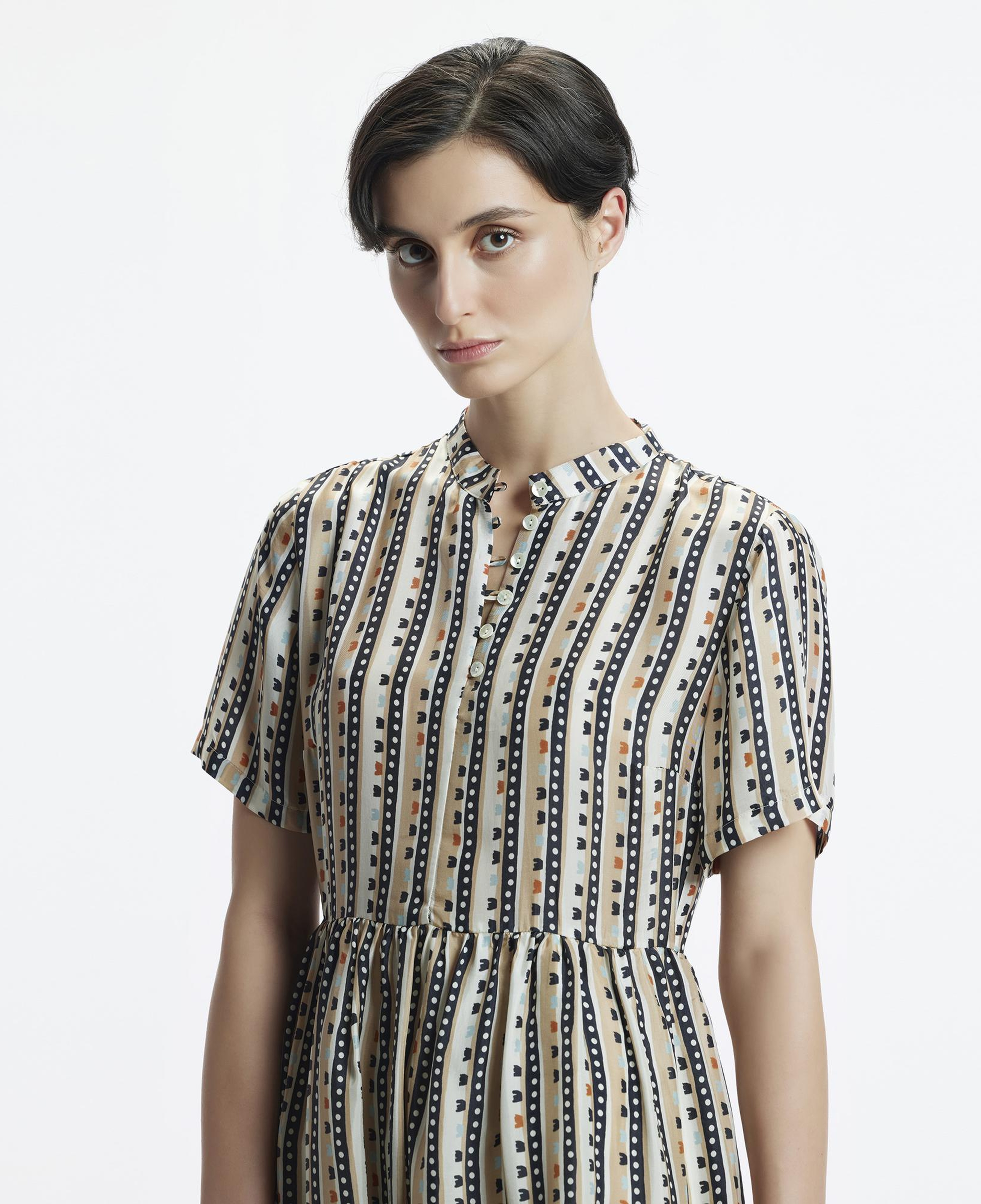 YARGICI Kısa Kollu Düğmeli Midi Boy Elbise