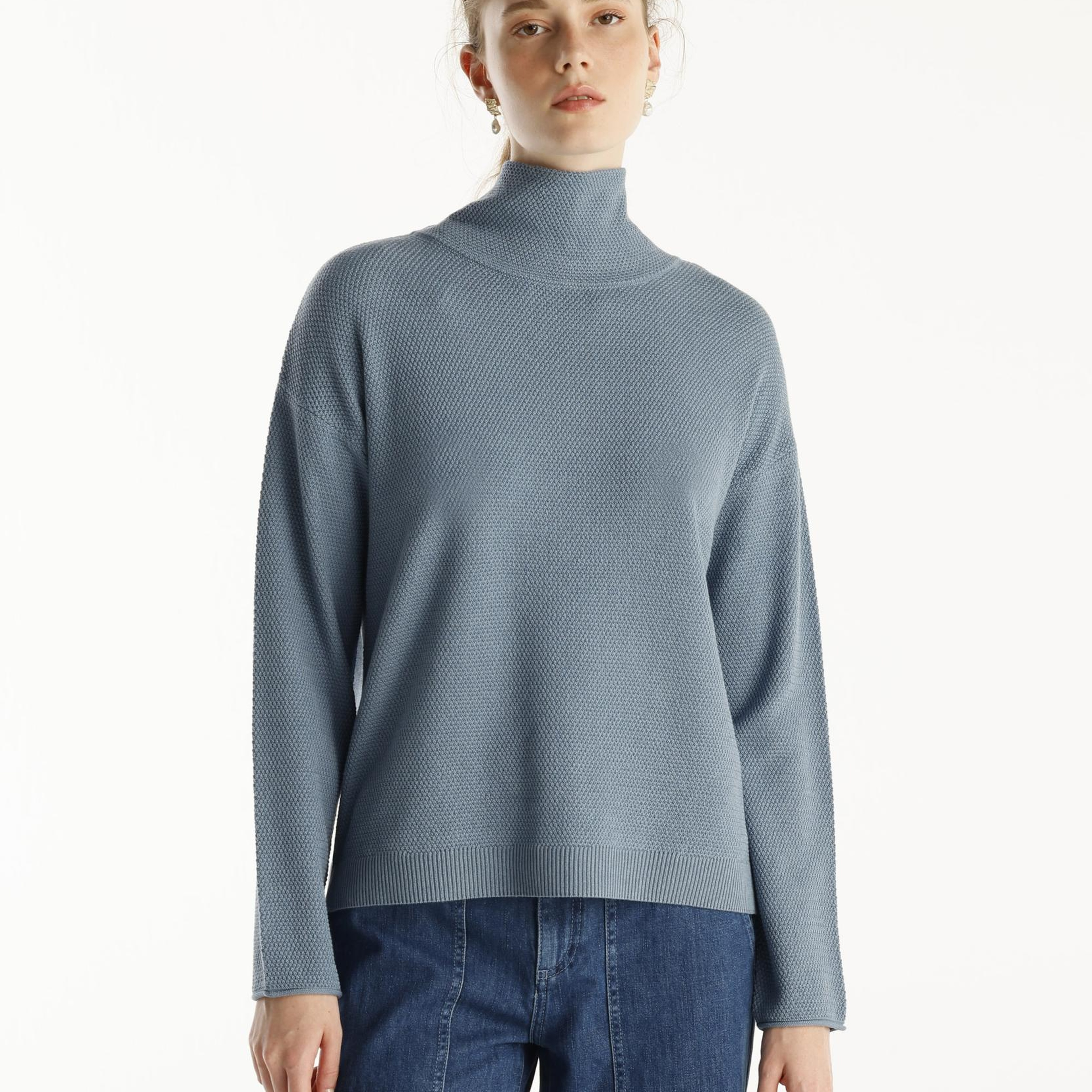 YARGICI Geniş Dik Yakalı Kazak