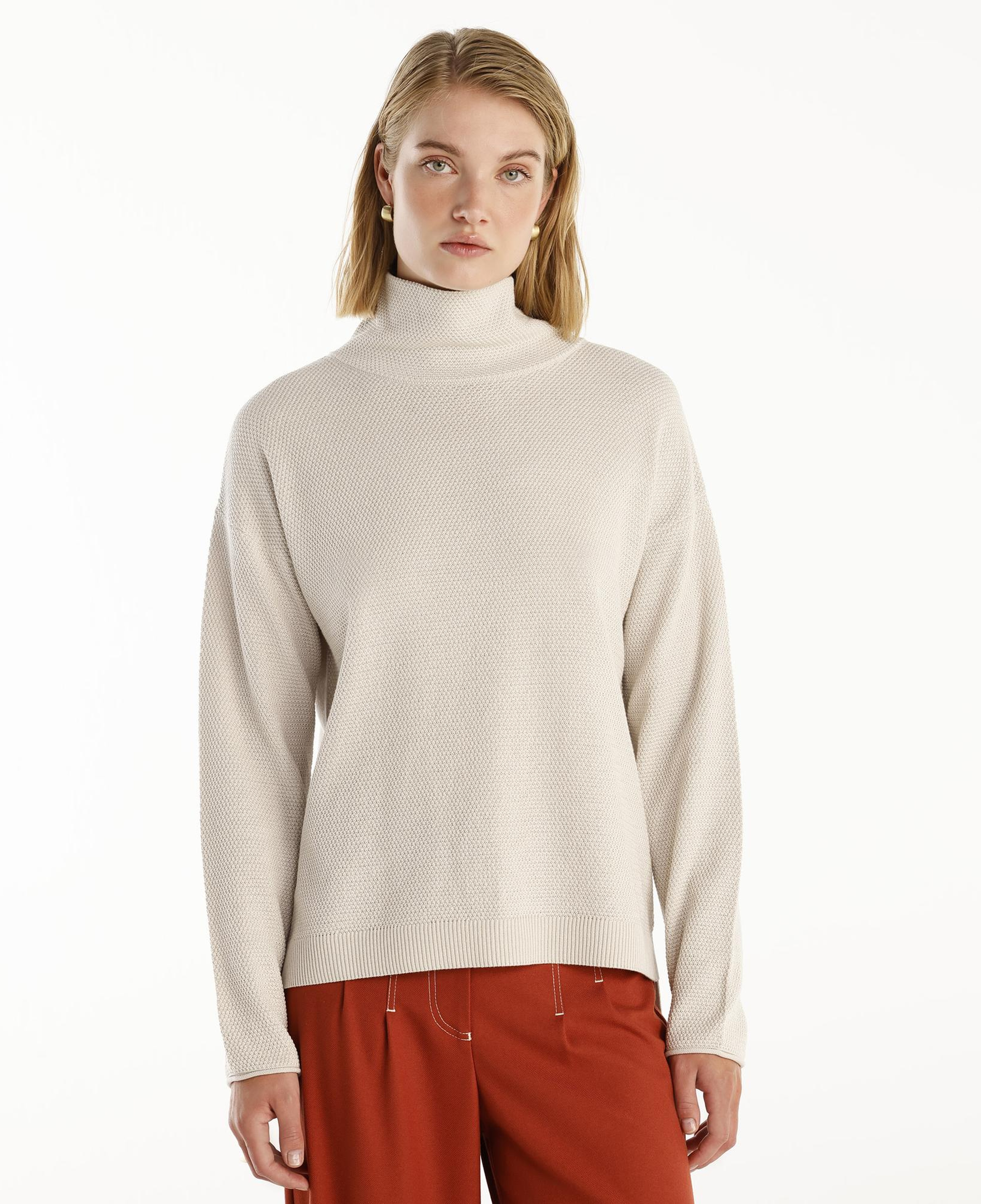 YARGICI Geniş Dik Yakalı Kazak