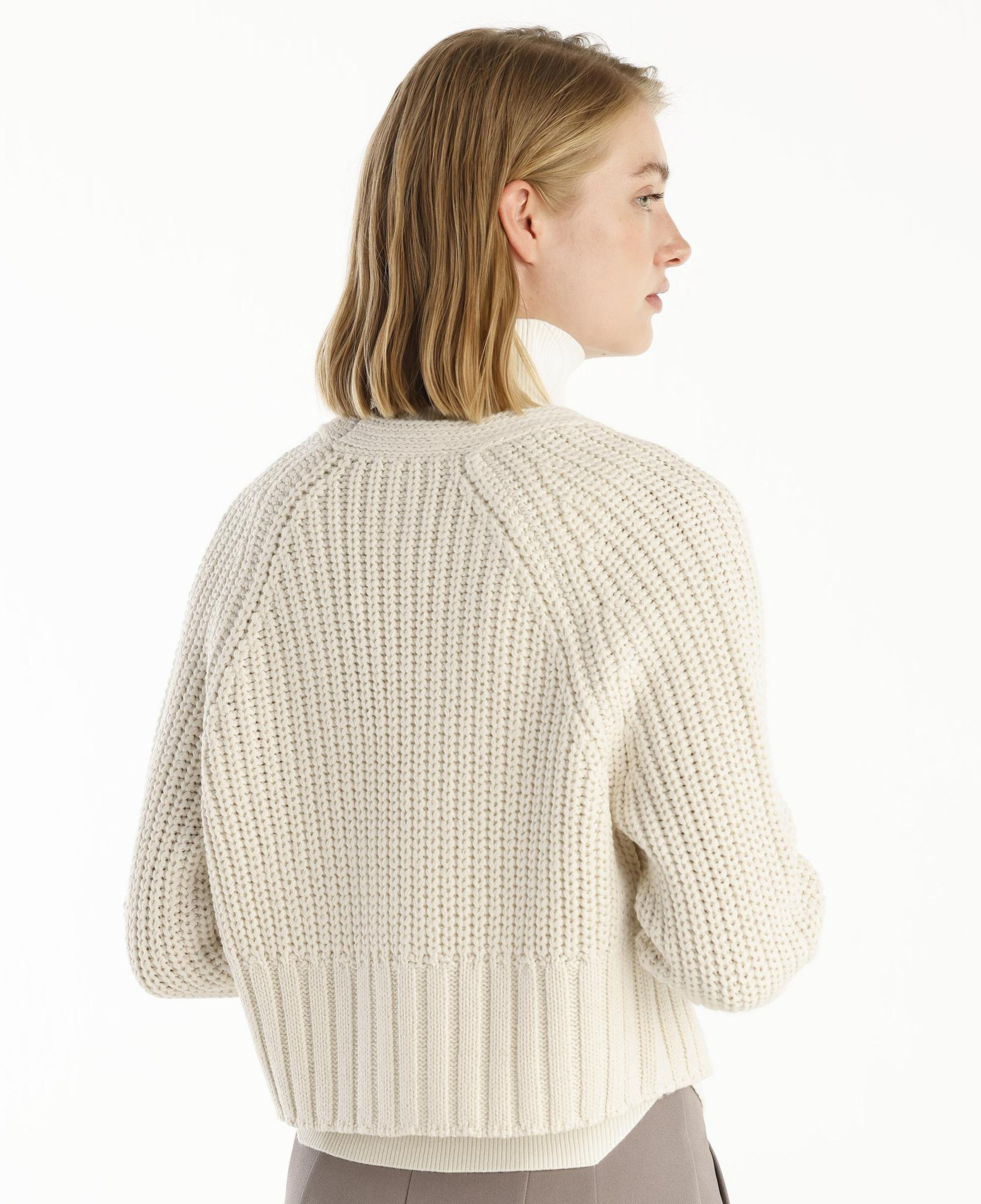 YARGICI V-Yakalı Hırka