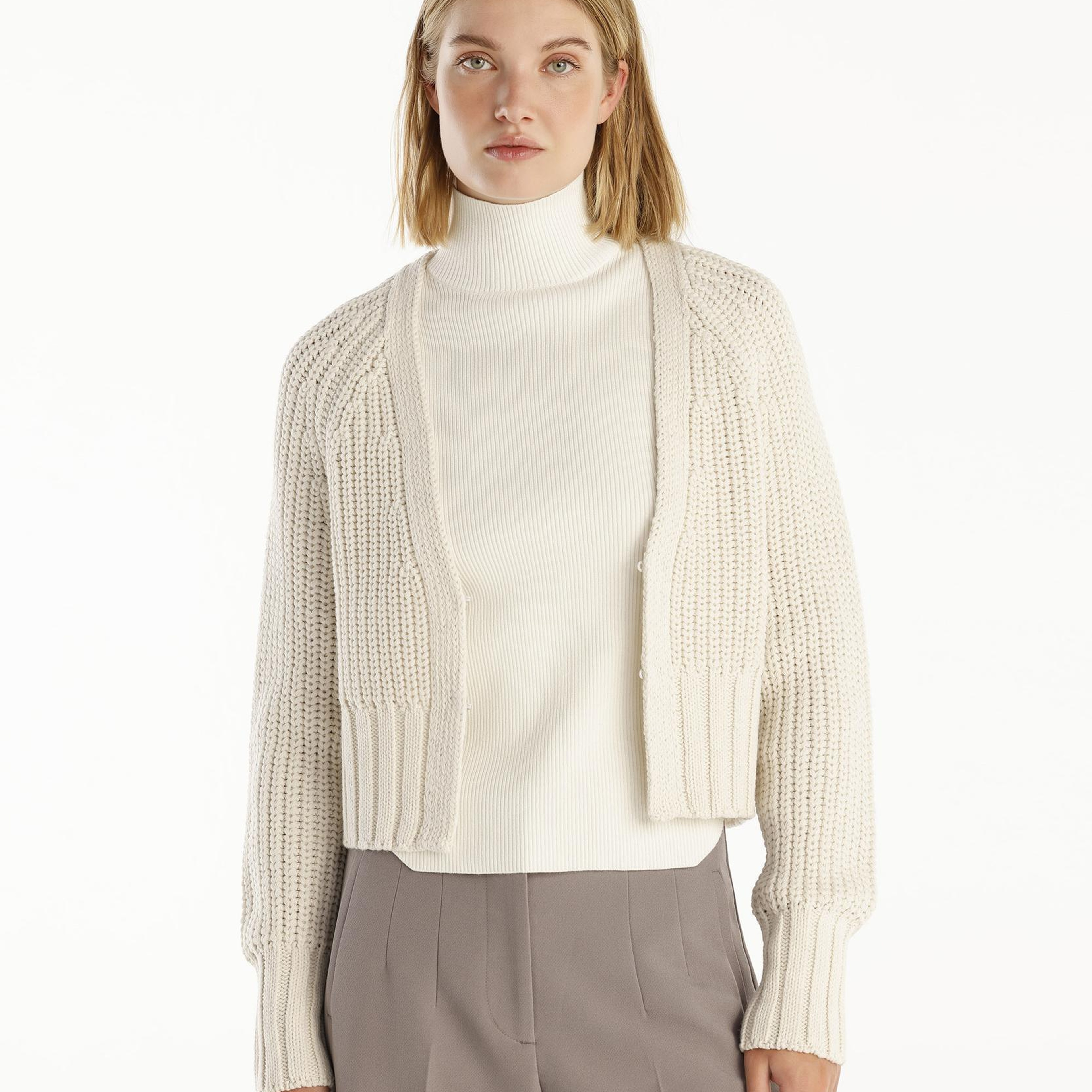 YARGICI V-Yakalı Hırka