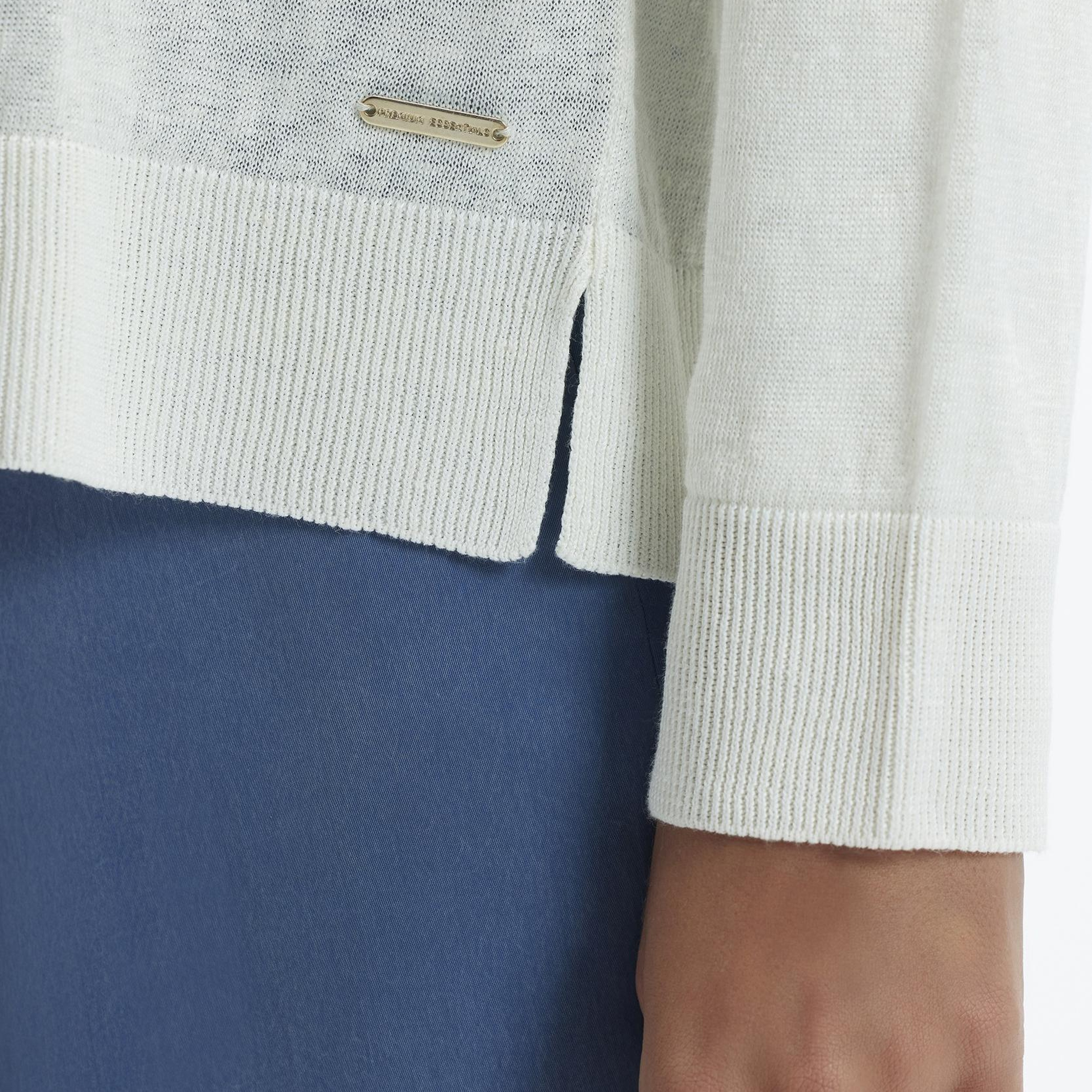 YARGICI V Yaka Triko Hırka