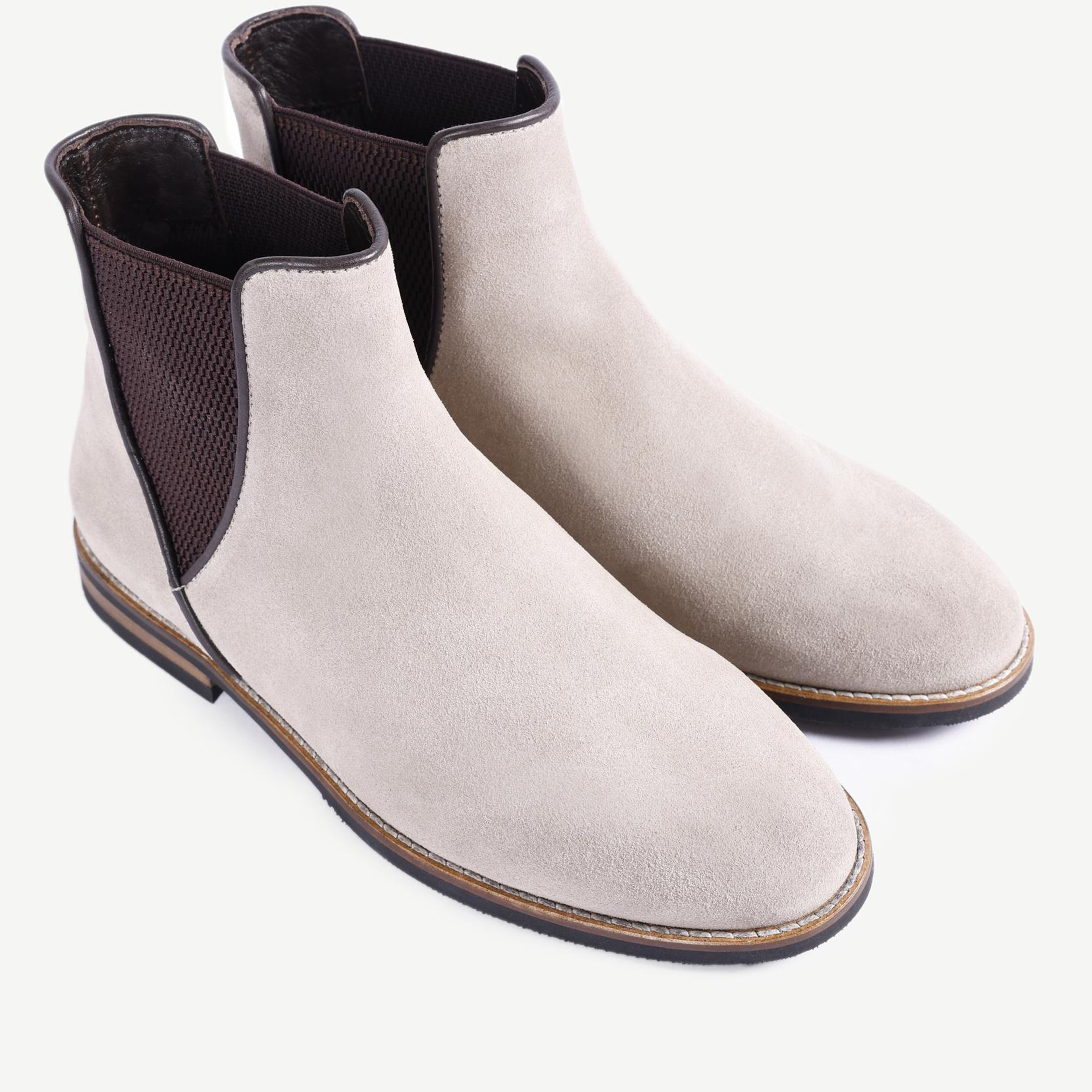 YARGICI İnce Tabanlı Lastikli Bot