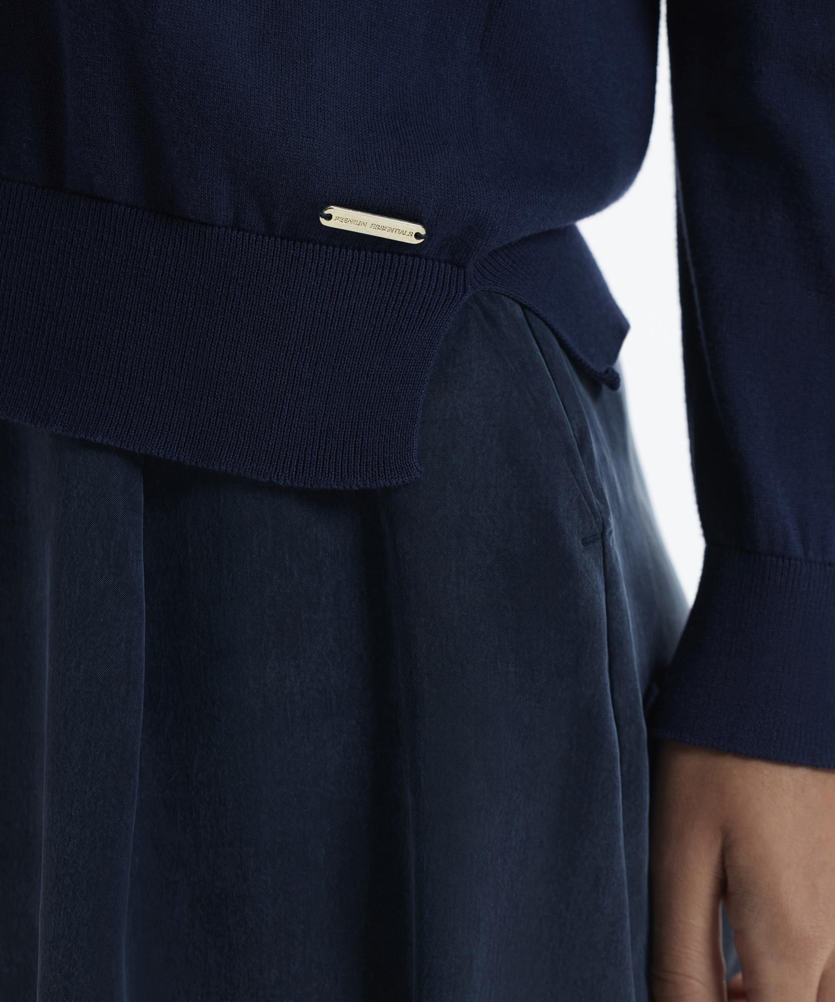 YARGICI V Yaka Triko Kazak