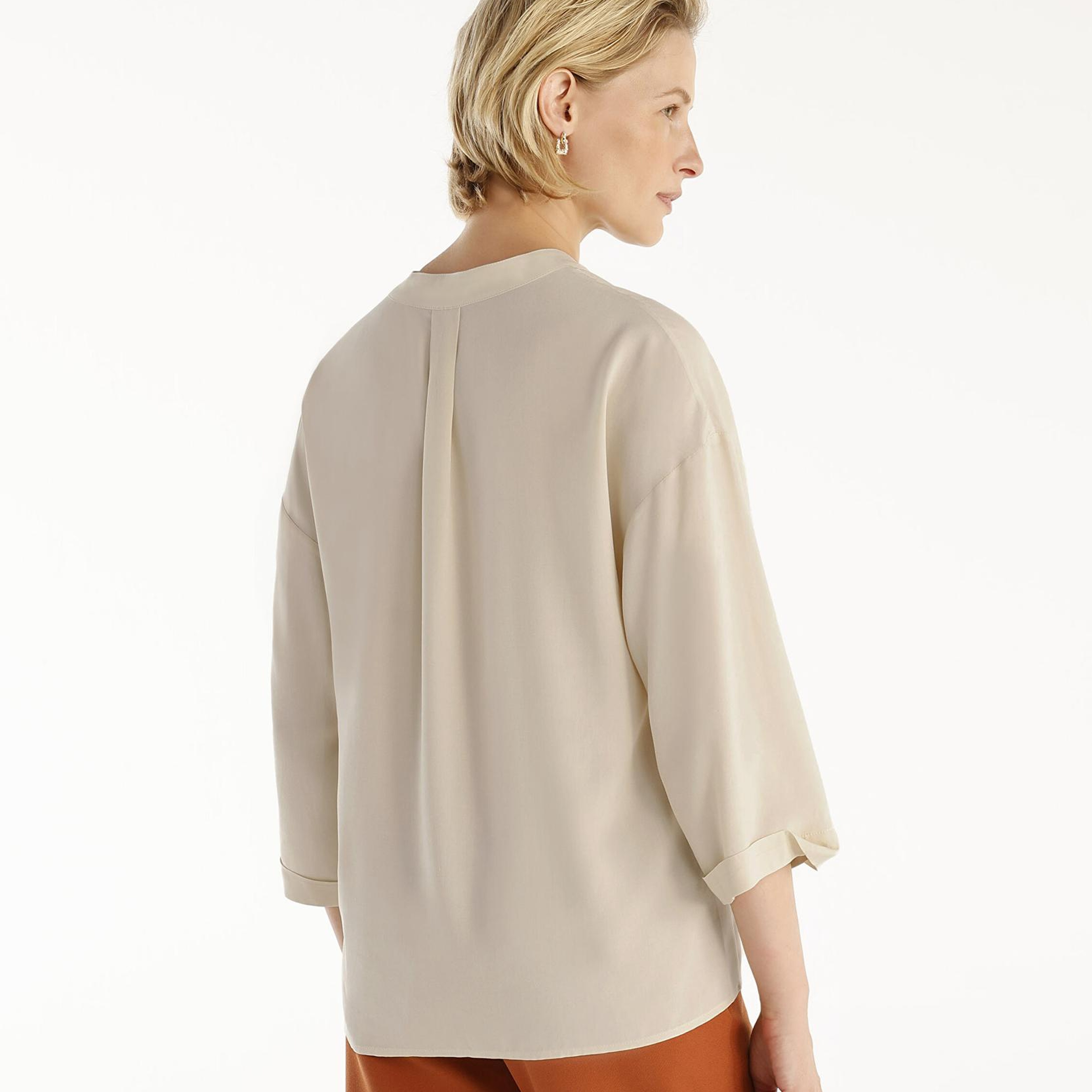 YARGICI Yaka Detaylı Bluz