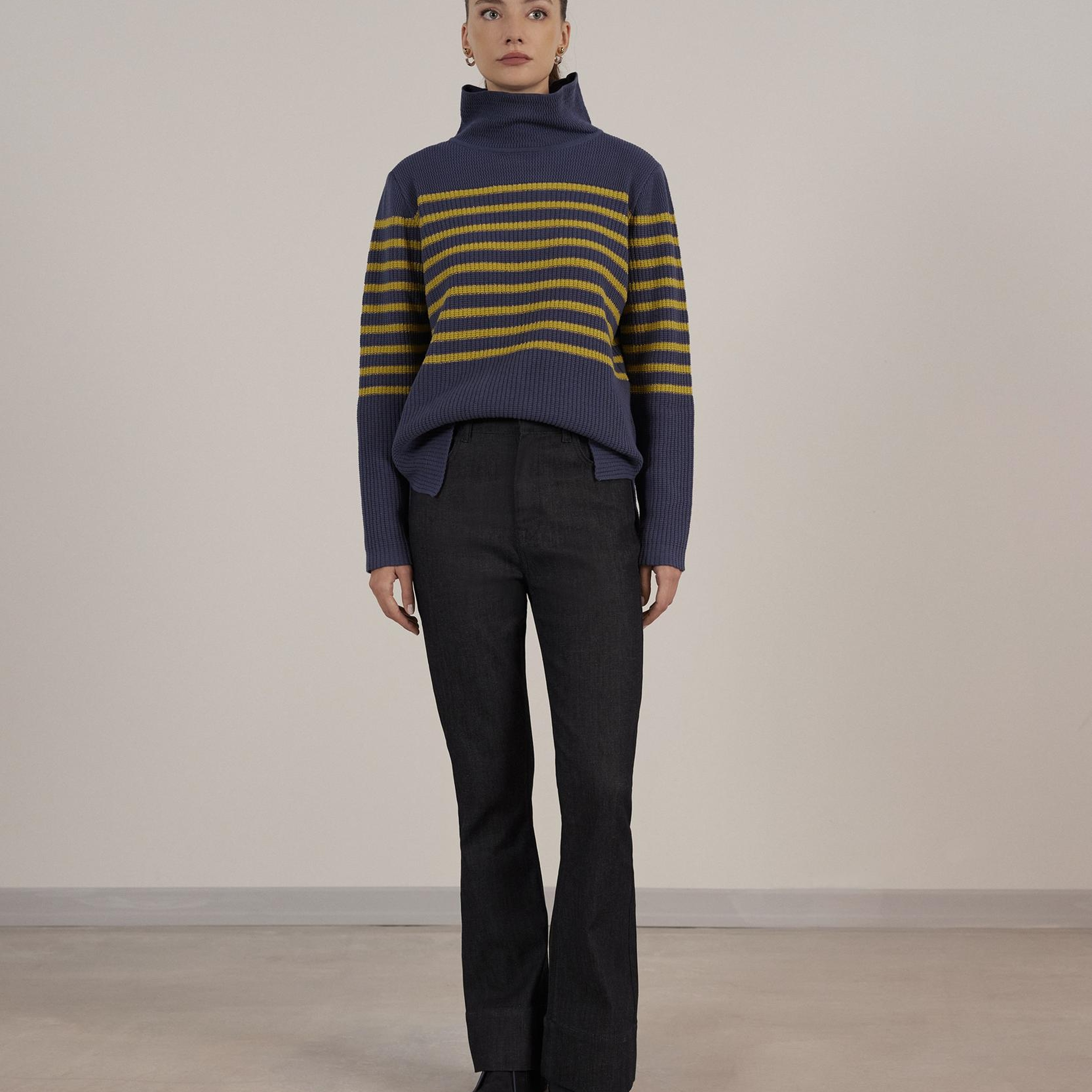 YARGICI Yırtmaç Detaylı Kazak