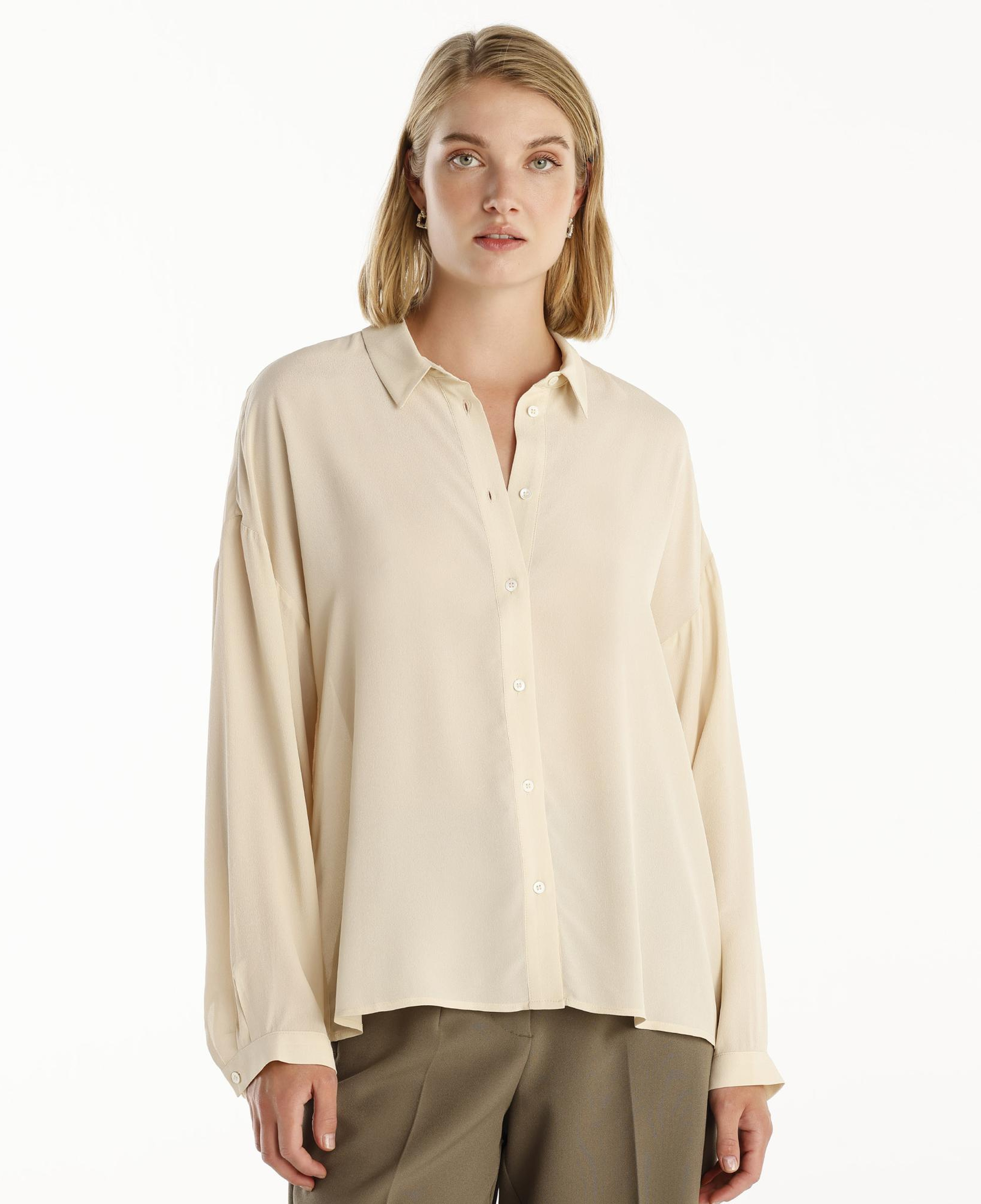 YARGICI Geniş Manşetli Gömlek