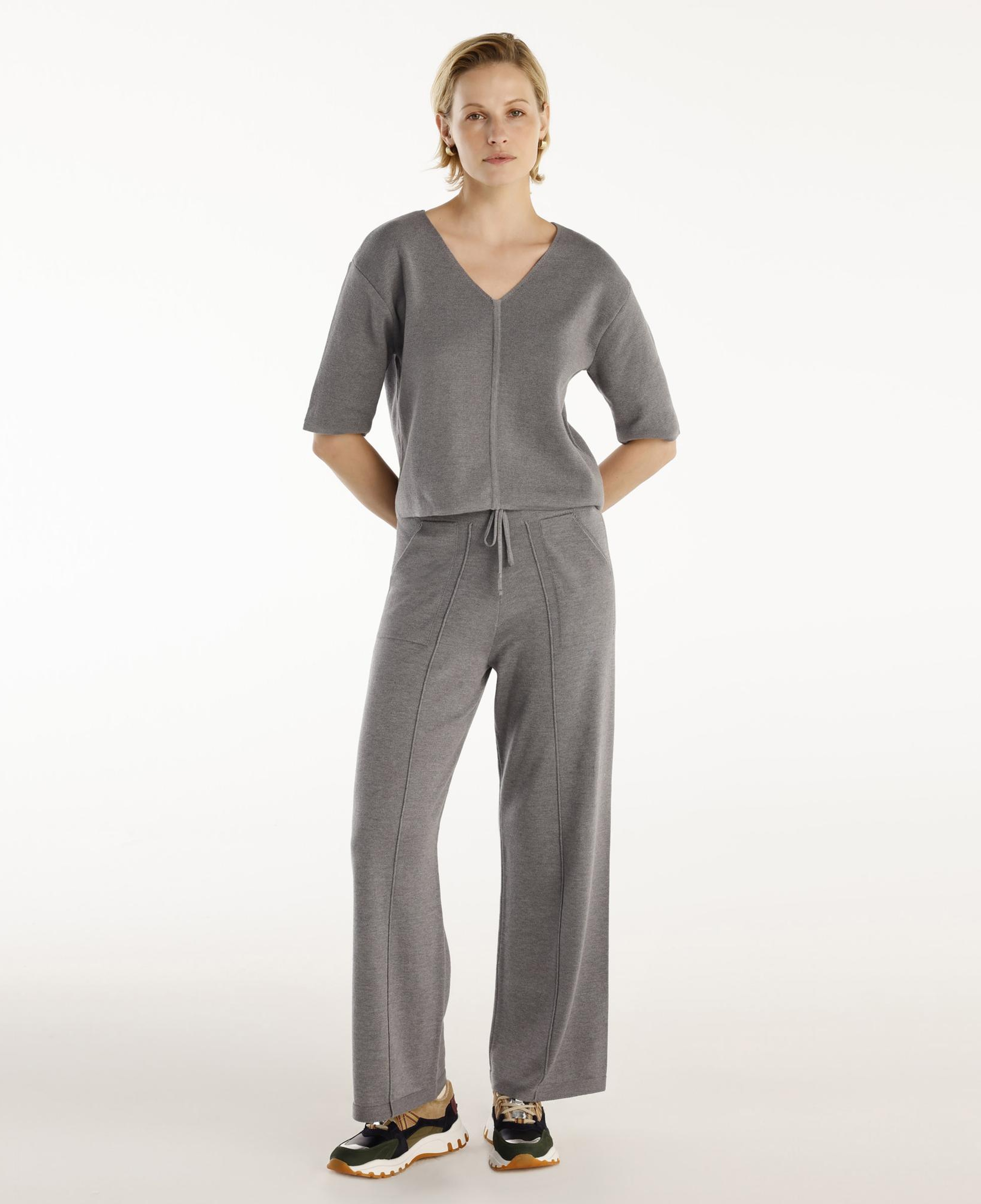 YARGICI V-Yakalı Kazak