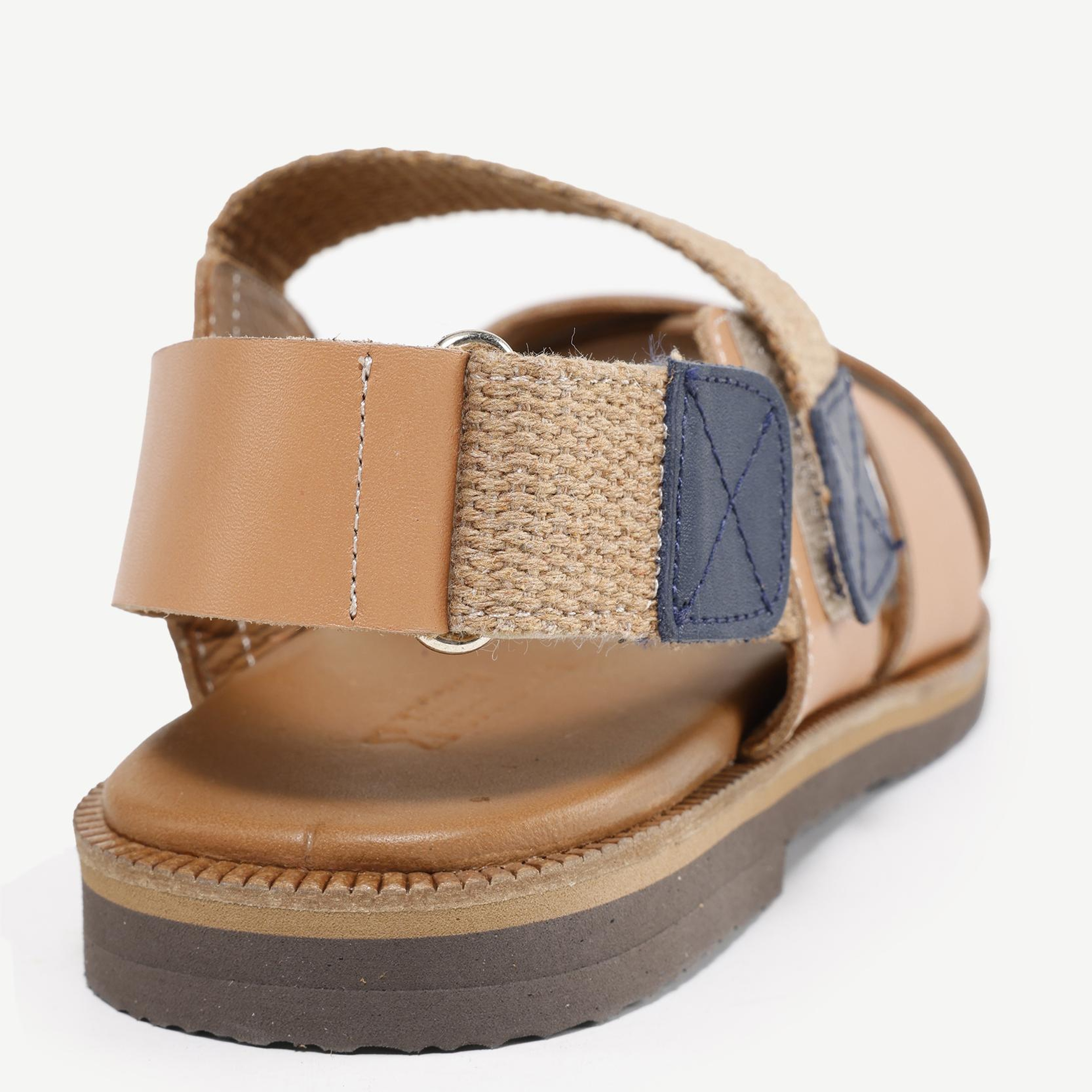 YARGICI Çapraz Deri Sandalet