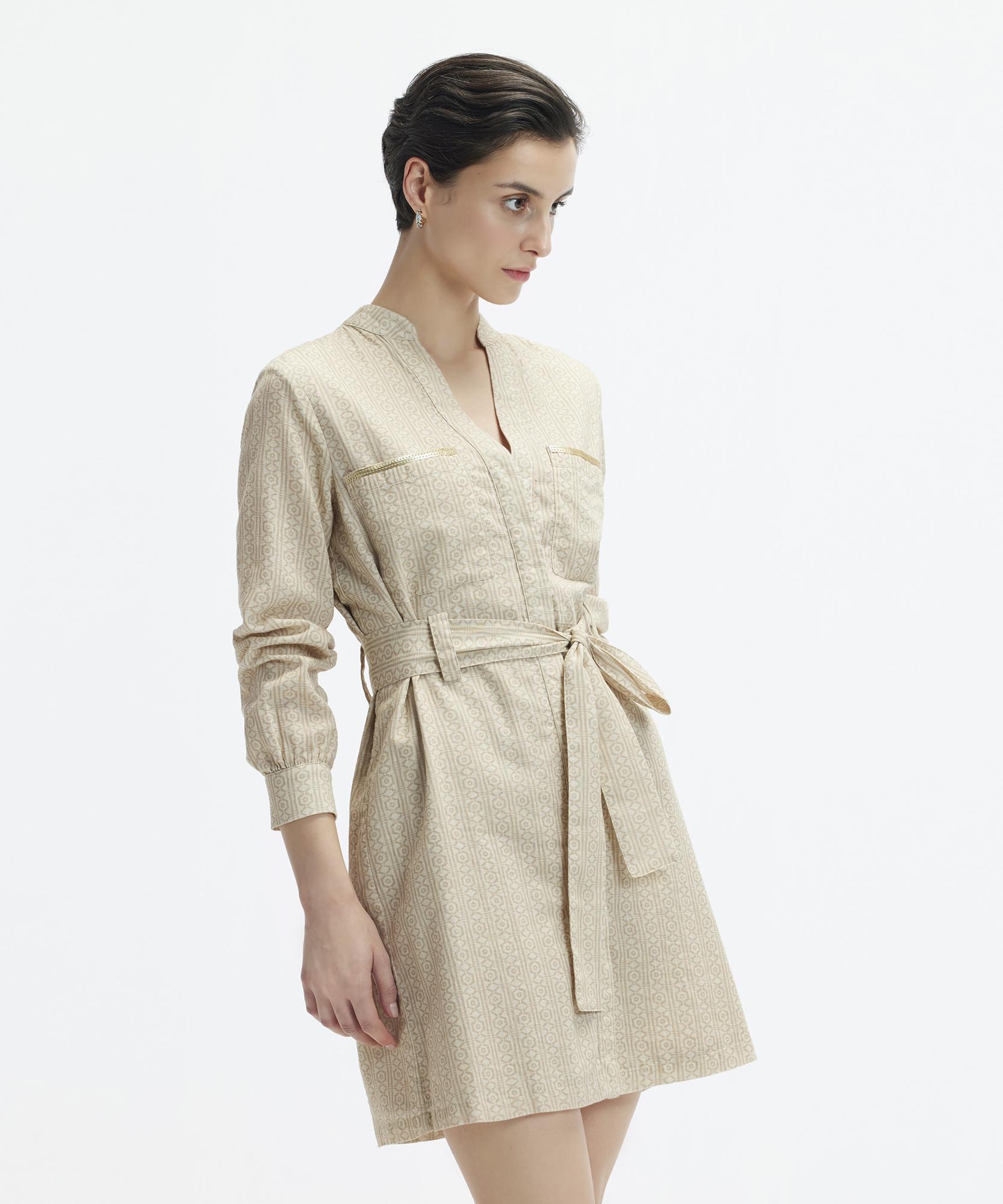 YARGICI Dik Yaka Kemerli Kısa Safari Elbise