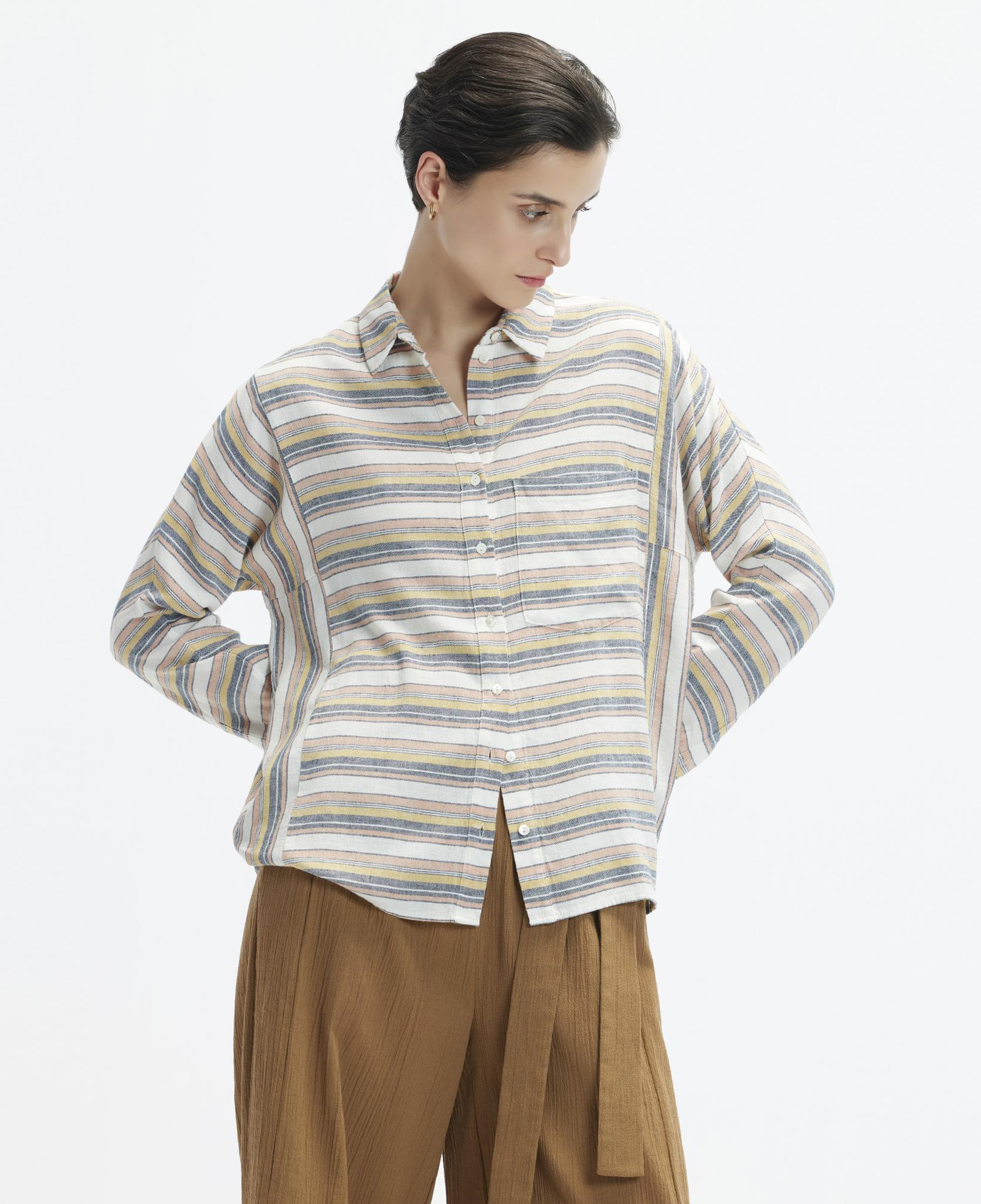 YARGICI Rahat Kesim Uzun Kollu Cepli Gömlek