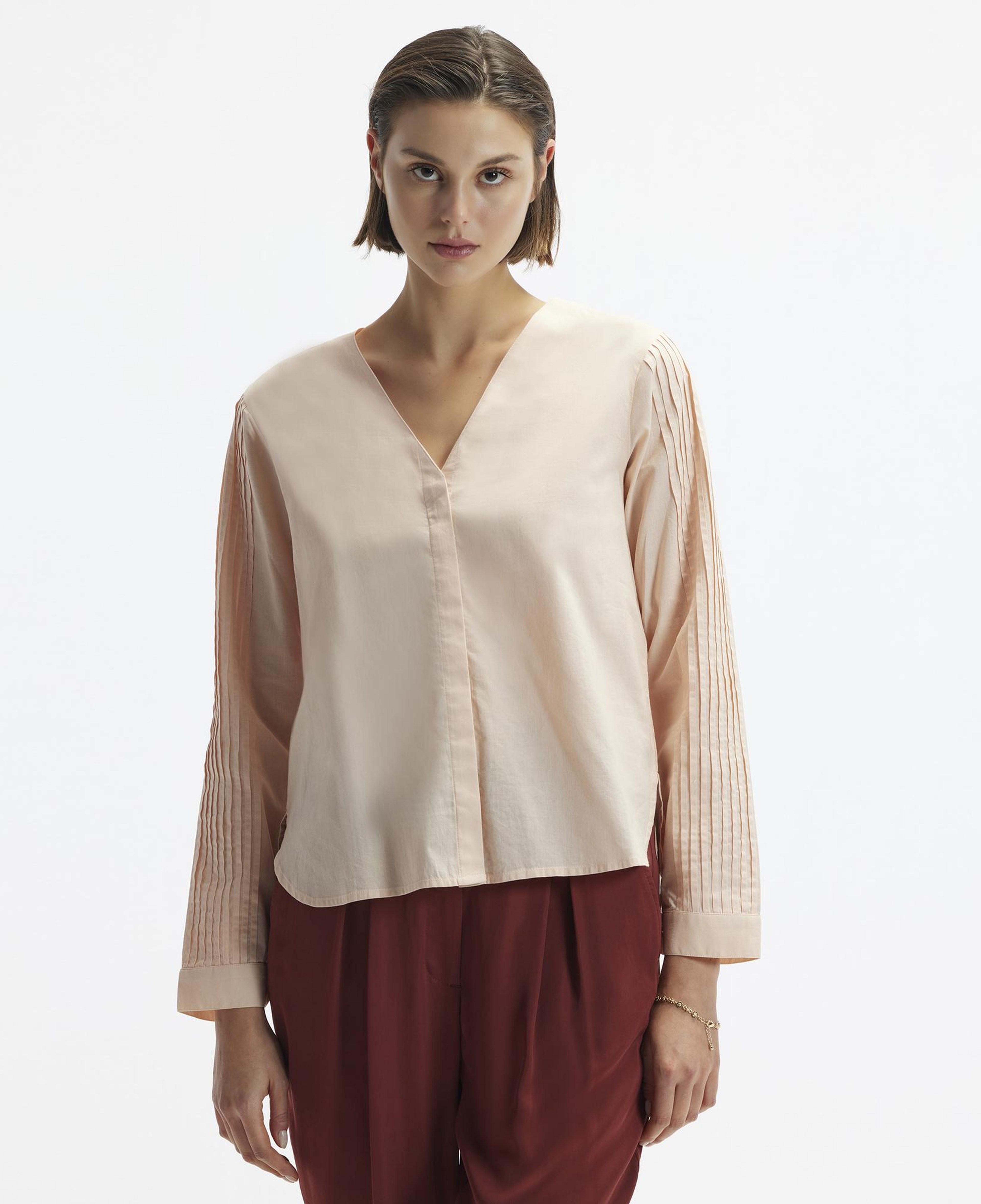 YARGICI Manşeti Bağlamalı V Yaka Uzun Kollu Gömlek