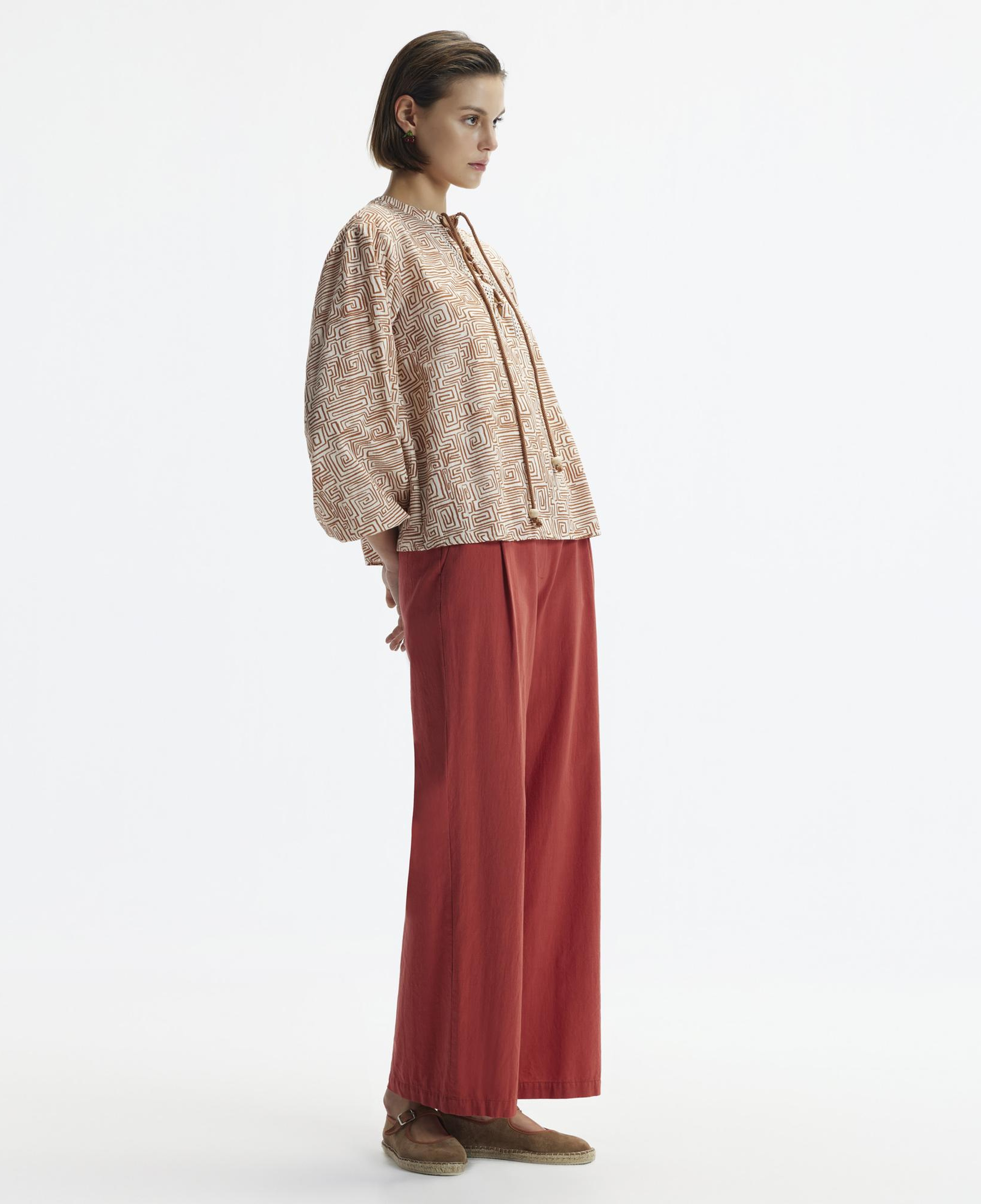 YARGICI Düz Kalıp Cepli Yandan Fermuarlı Pantolon