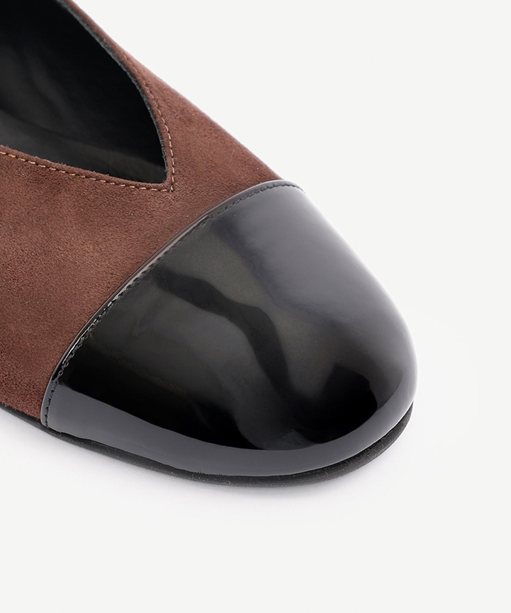 YARGICI Deri Geçiş Detaylı Babet