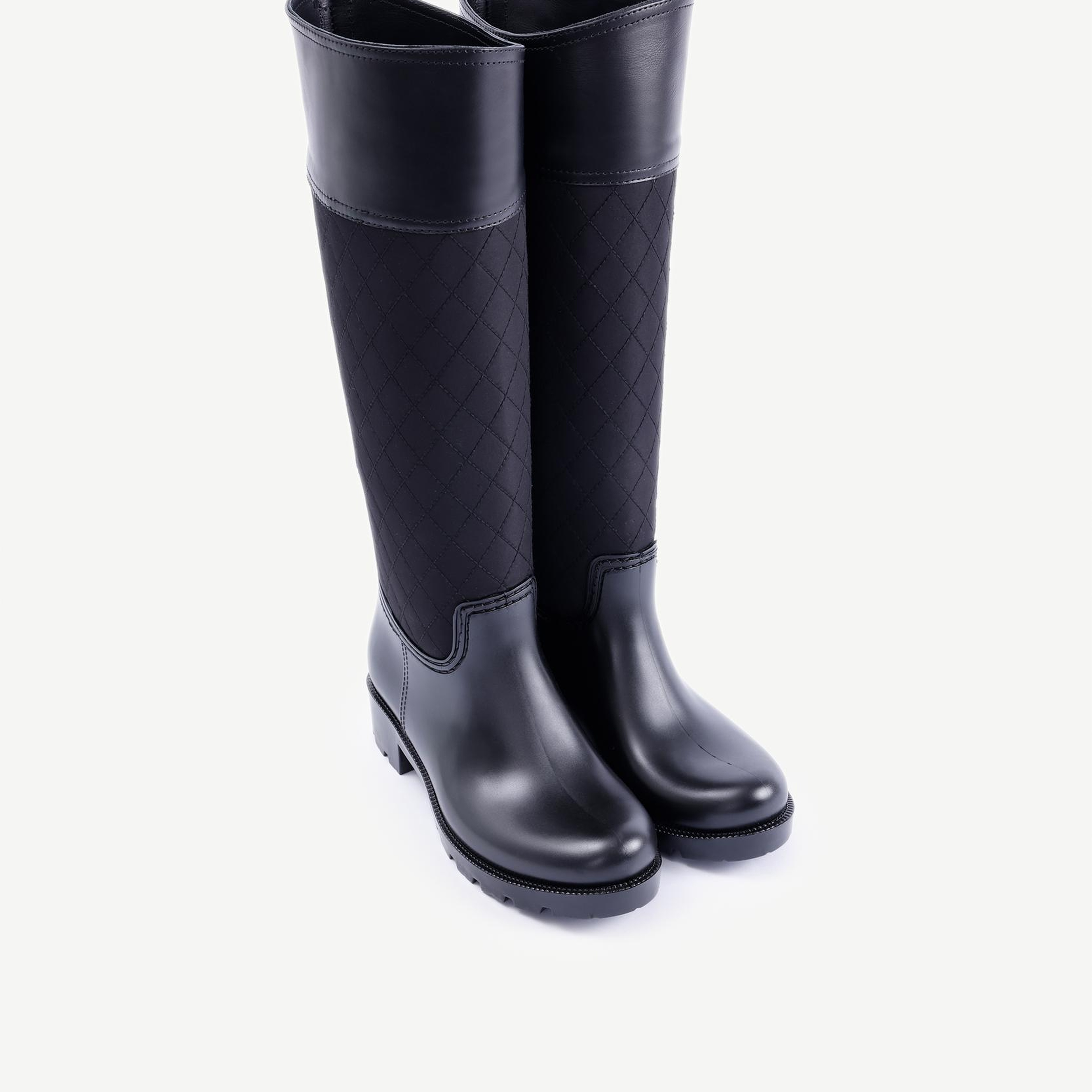 YARGICI Kapitone Detaylı Yağmur Çizmesi