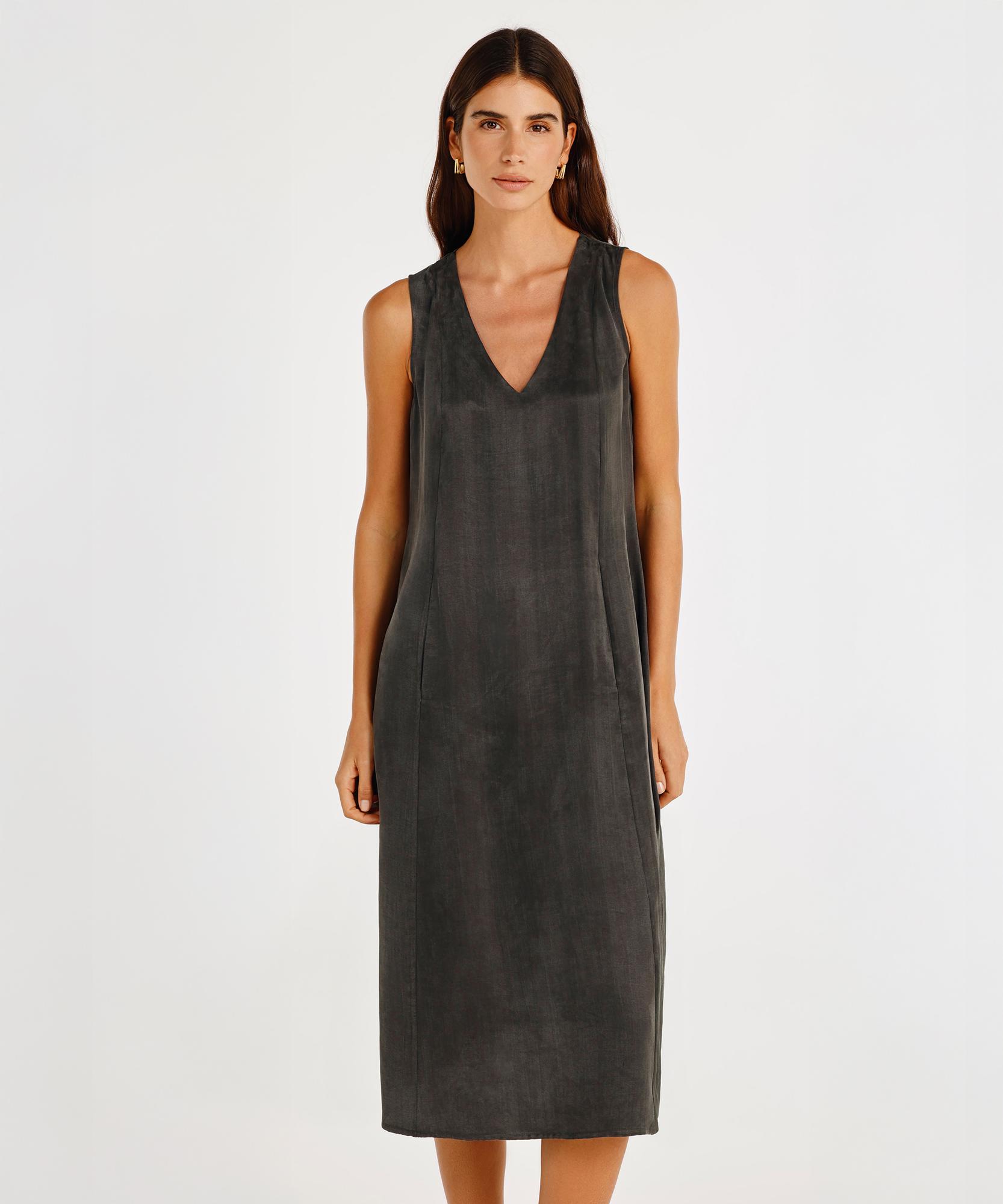 YARGICI V Yaka Panel Kesikli Elbise