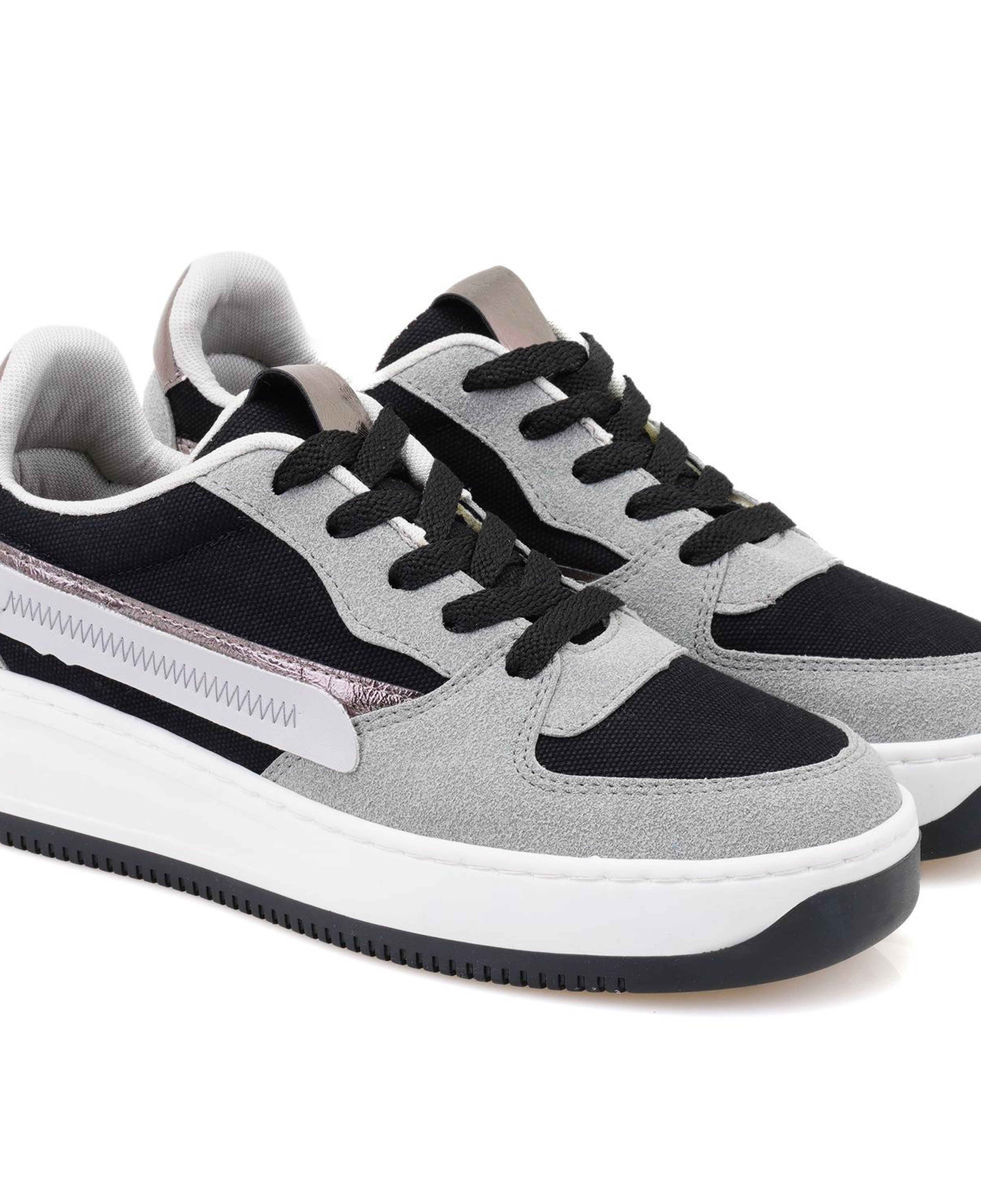 Kadın Siyah Spor Ayakkabı