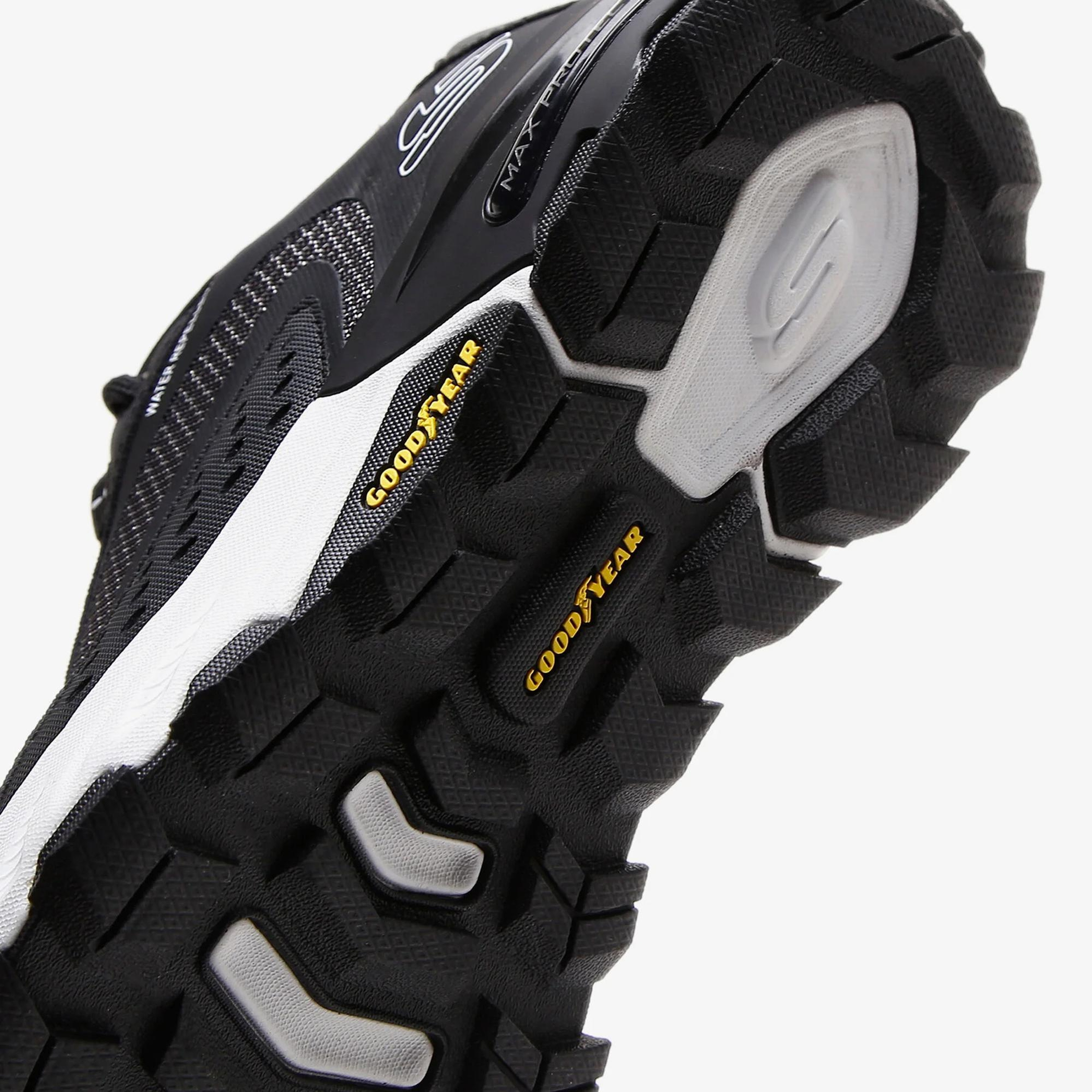 Skechers Max Protect Erkek Siyah Spor Ayakkabı