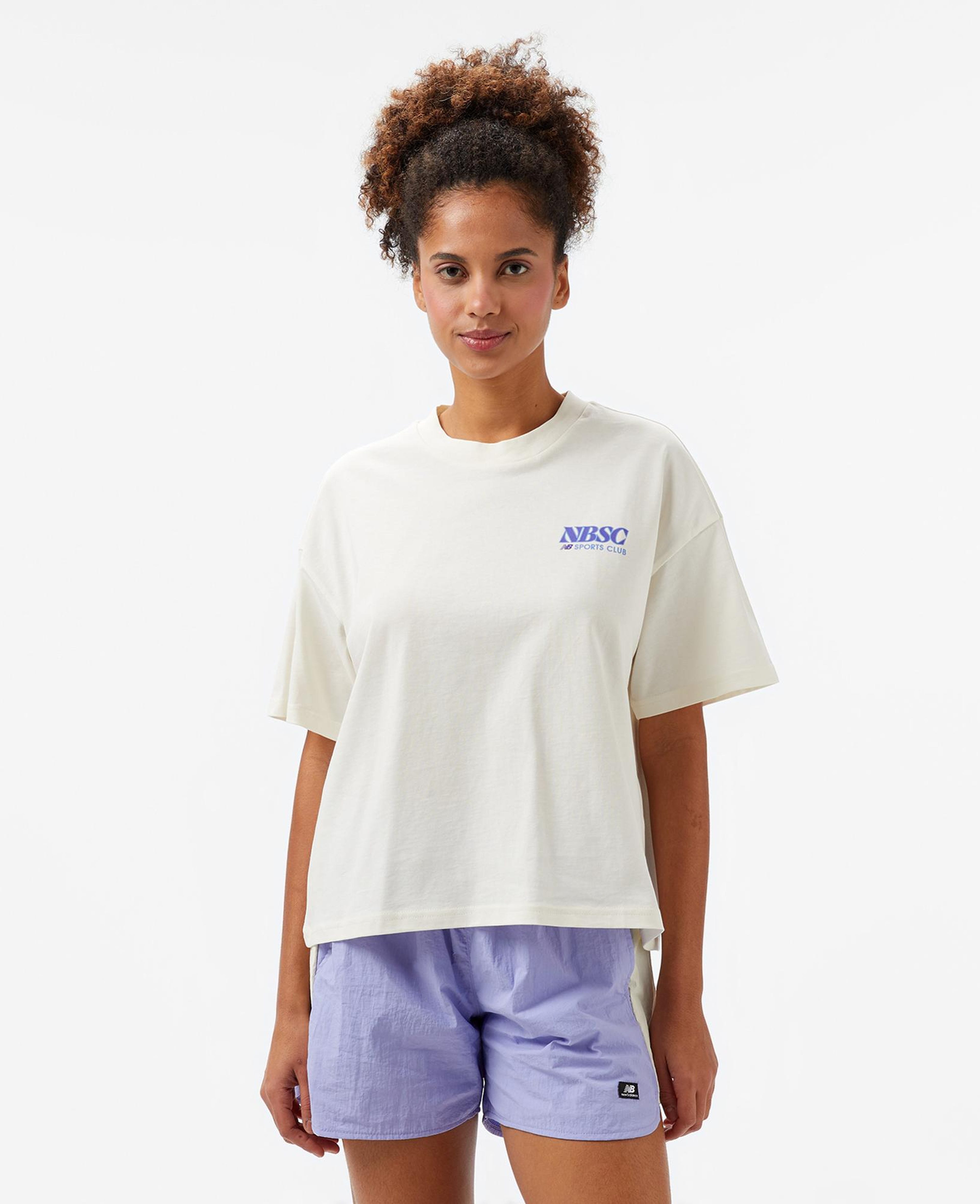 New Balance Lifestyle Kadın Bej T-Shirt