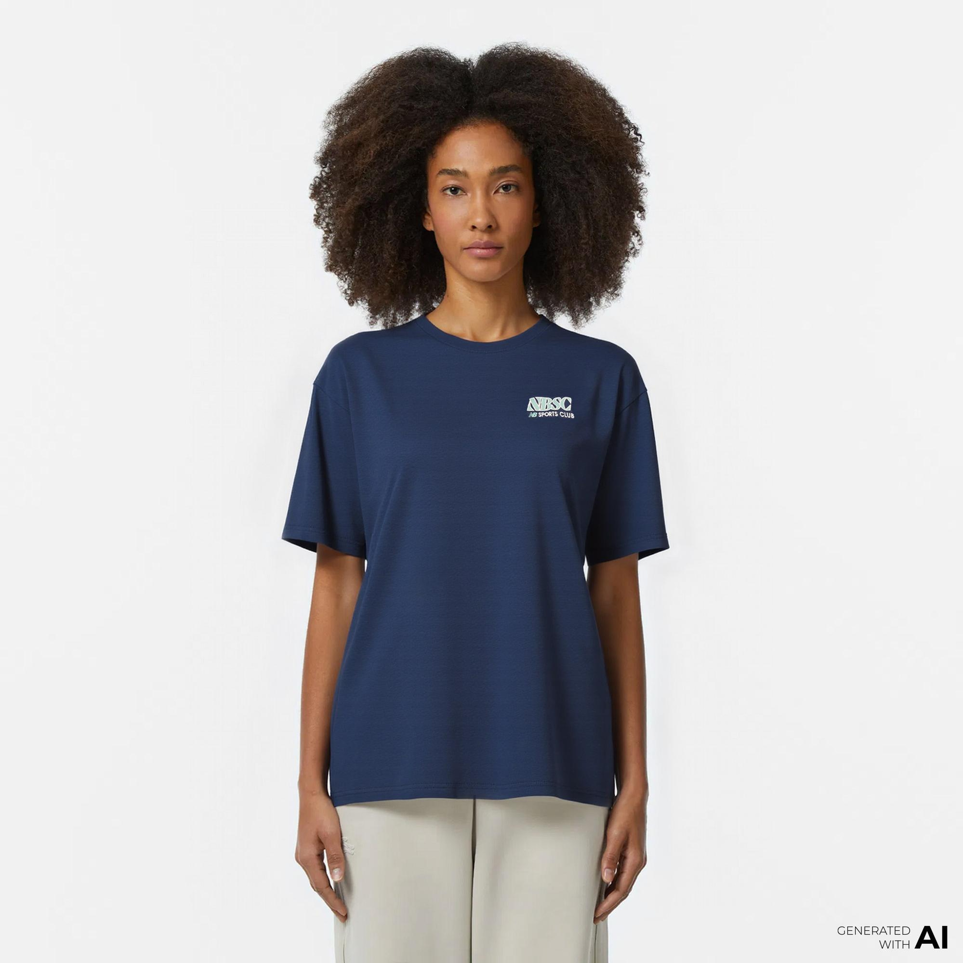 New Balance Lifestyle Kadın Lacivert T-Shirt