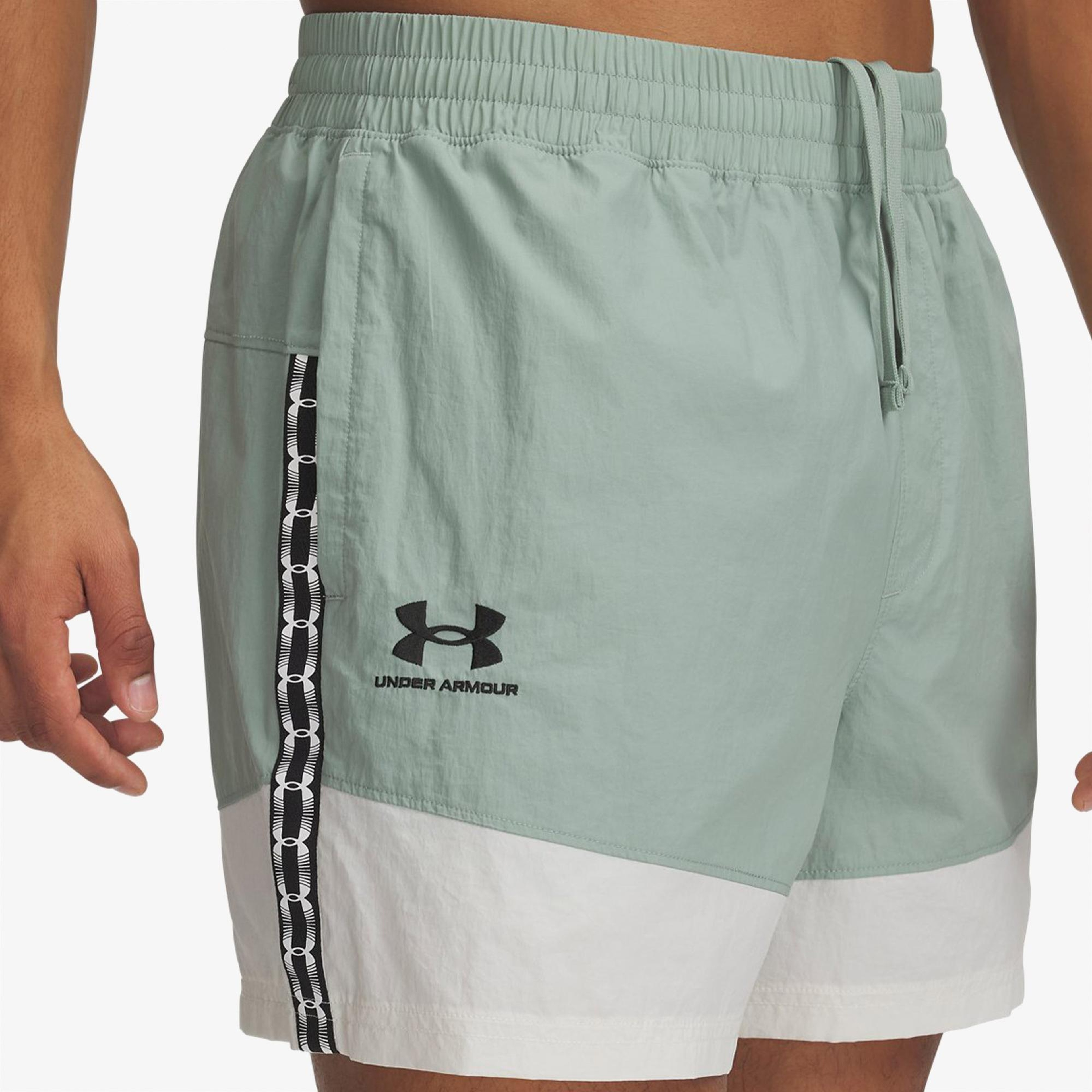 Under Armour Terrace 96 Dokuma Erkek Yeşil Şort