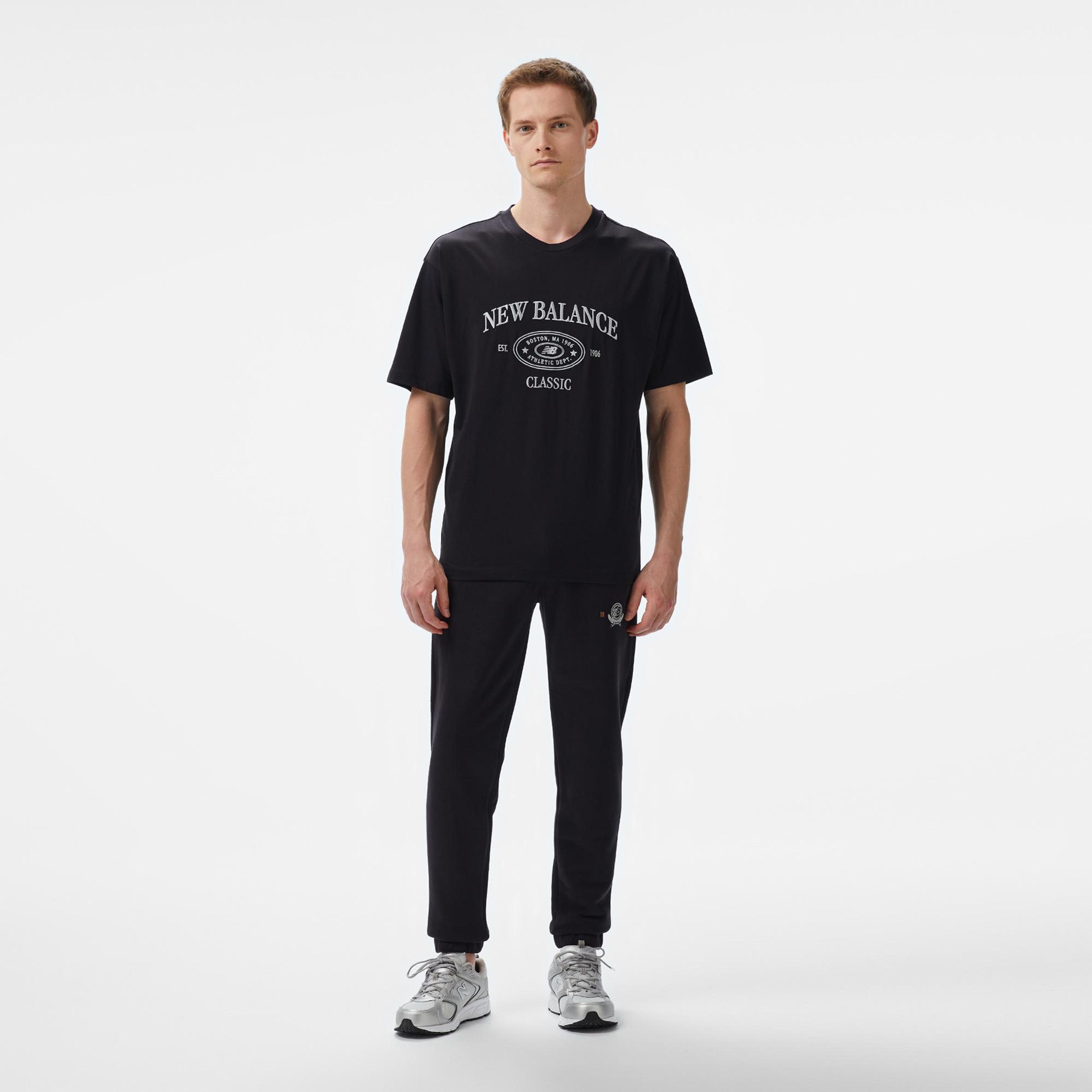 New Balance Lifestyle Erkek Siyah T-Shirt
