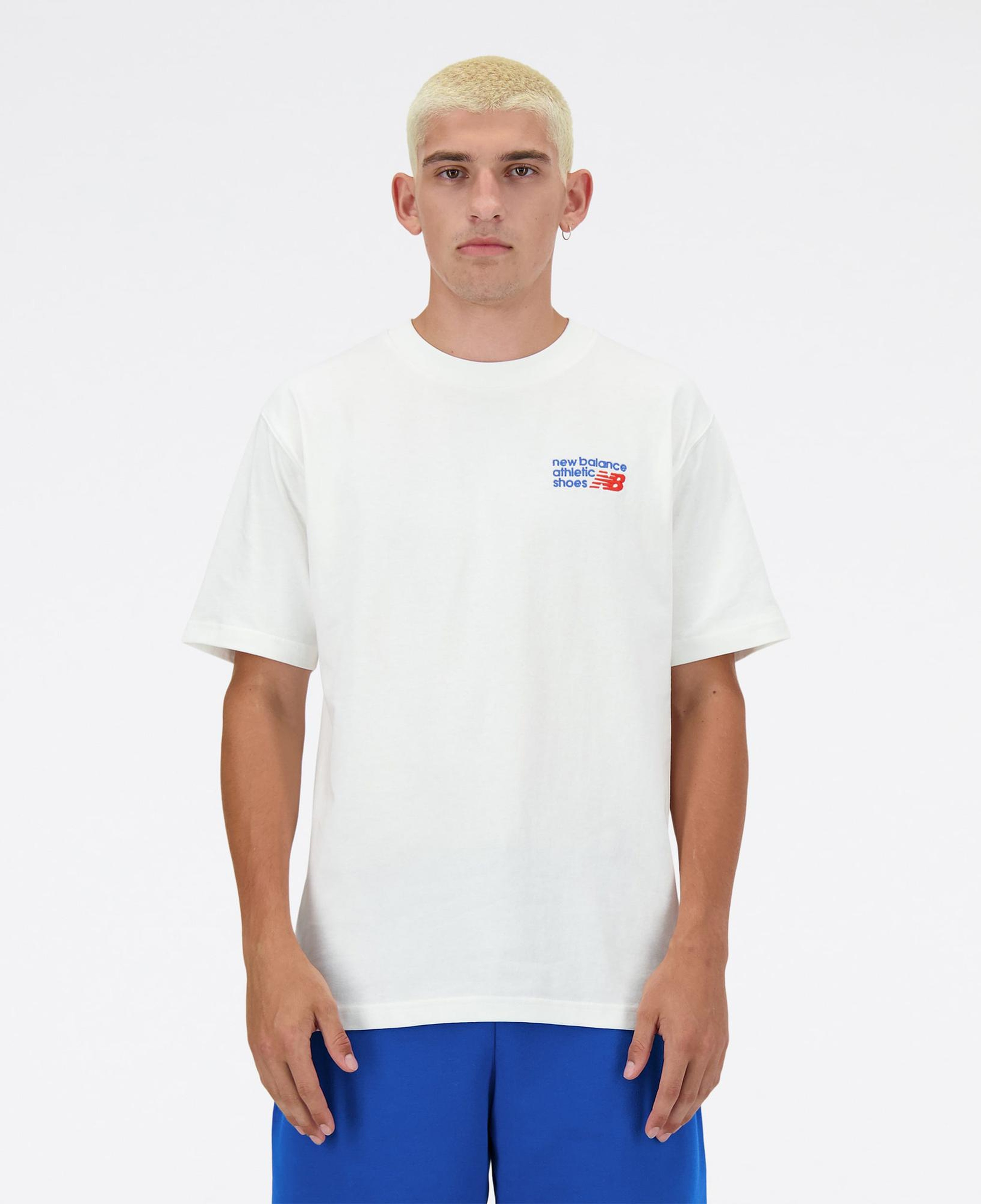 New Balance Lifestyle Erkek Beyaz T-Shirt