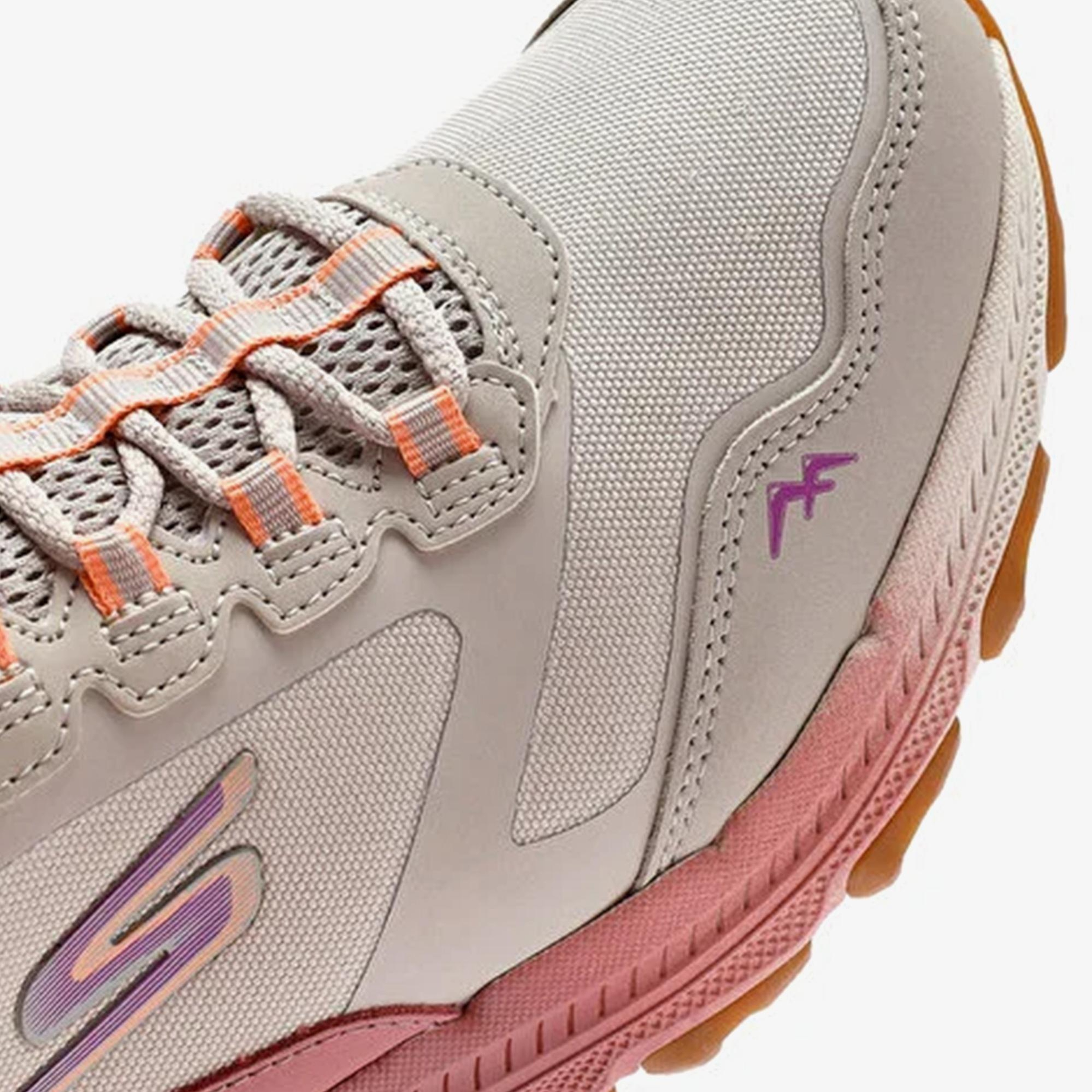 Skechers Go Run Trail Altitude 2.0 Kadın Krem Spor Ayakkabı